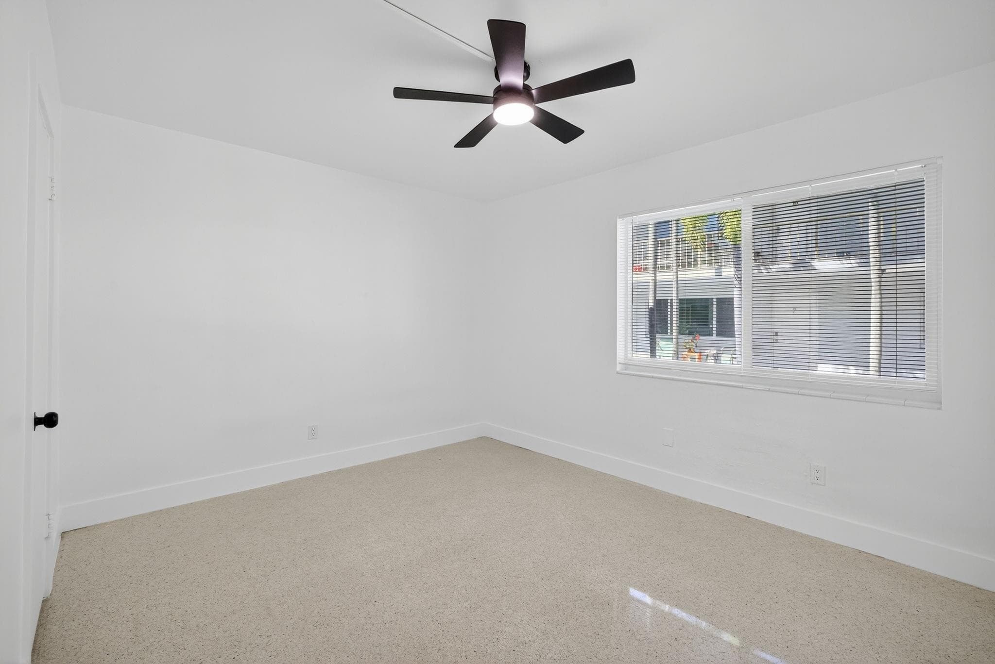 1821 Middle River Drive 1, Fort Lauderdale, FL 33305 — photo 12 of 48