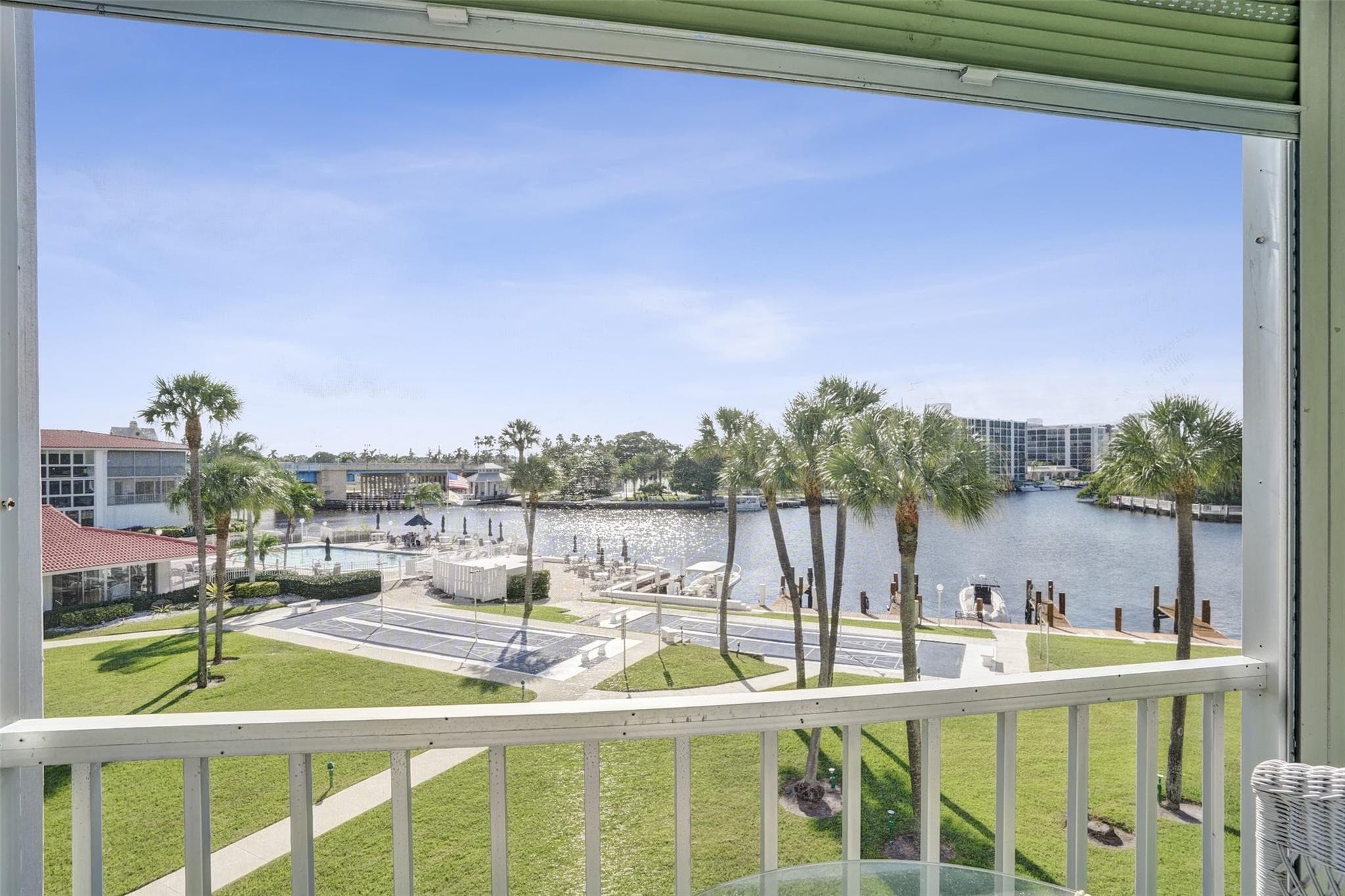 105 NE 19th Avenue 352, Deerfield Beach, FL 33441 — photo 1 of 74