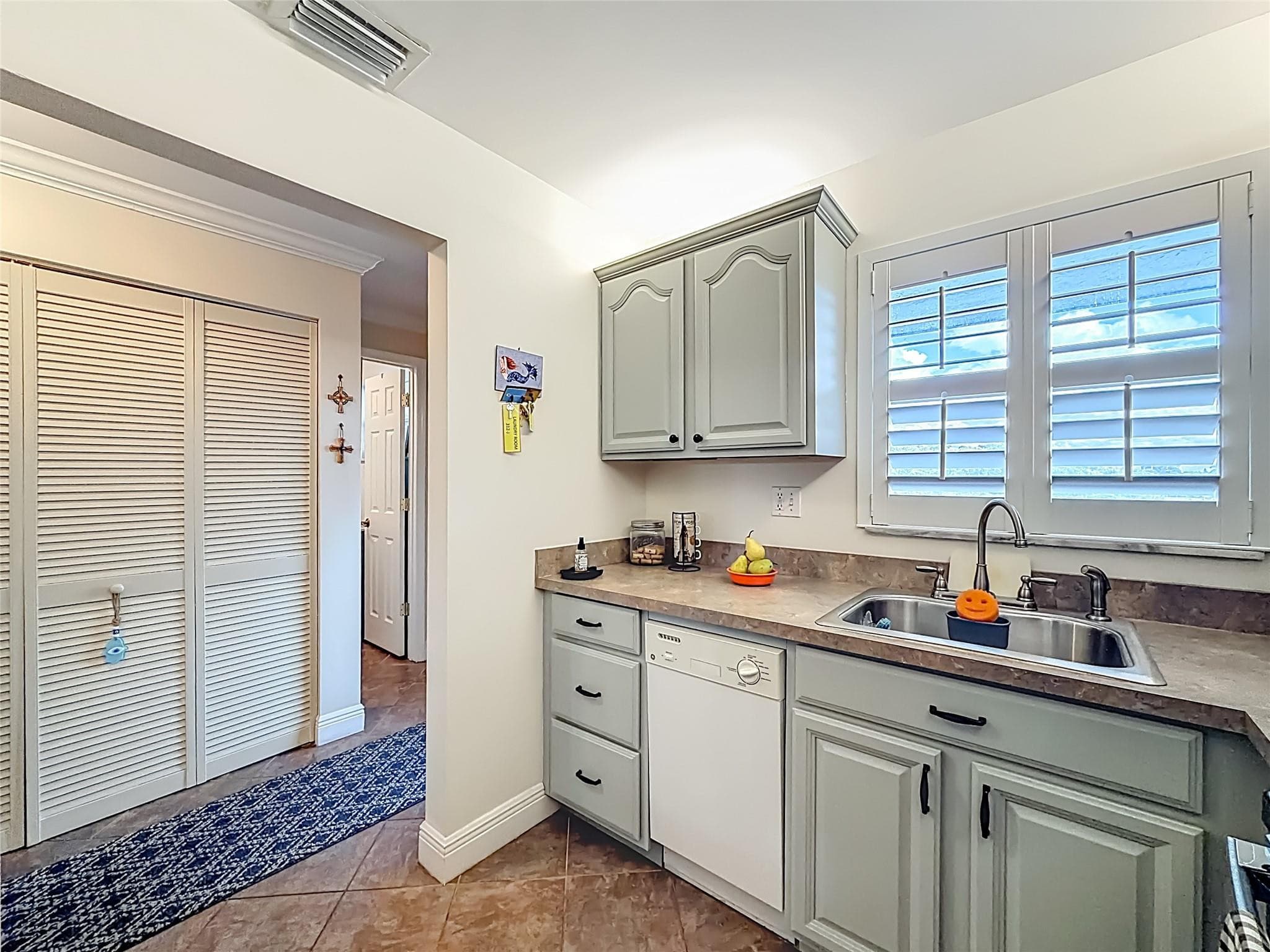 6570 Royal Palm Boulevard 312, Margate, FL 33063 — photo 10 of 52