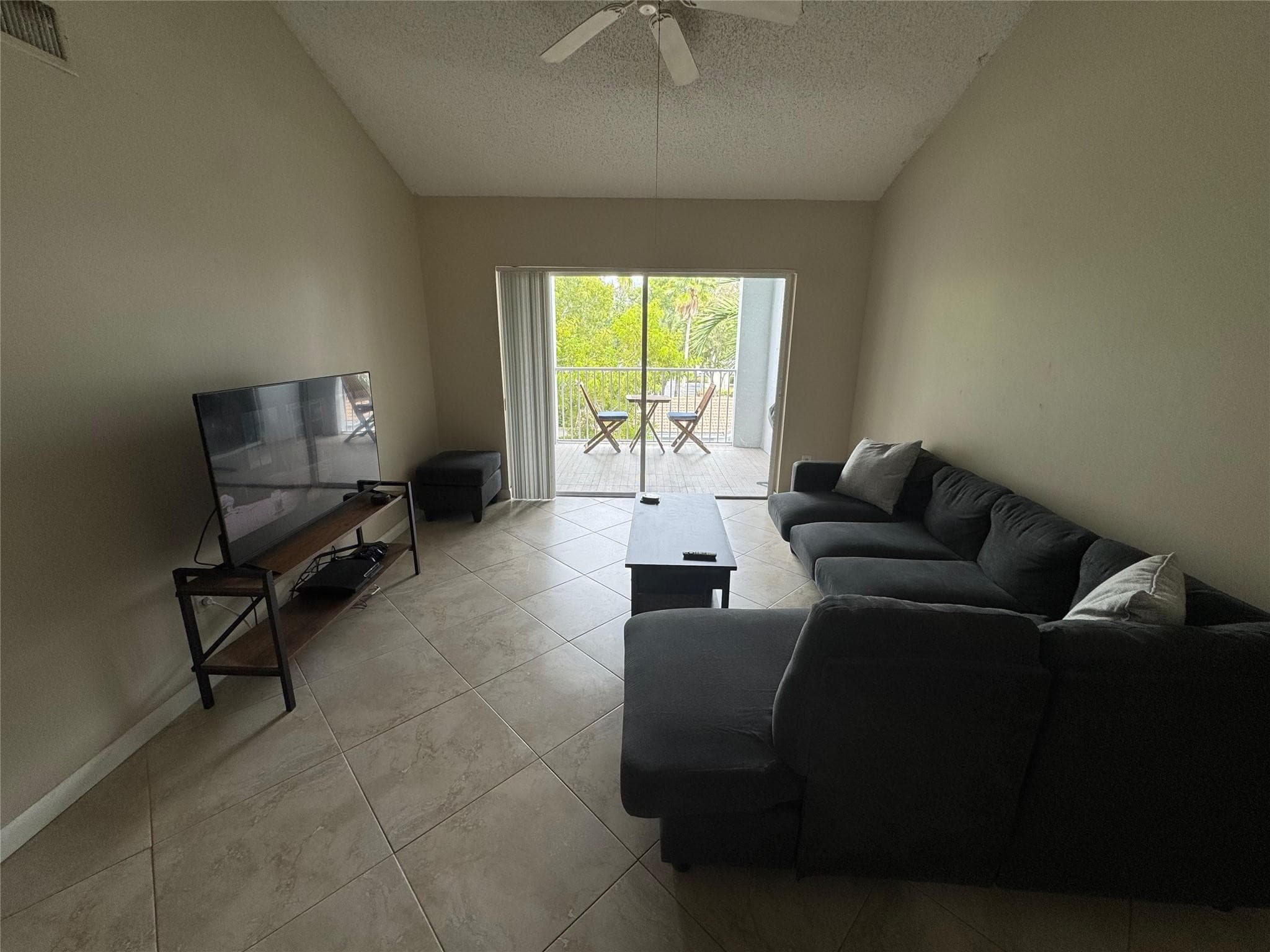 2600 S University Drive 309, Davie, FL 33328 — photo 5 of 23