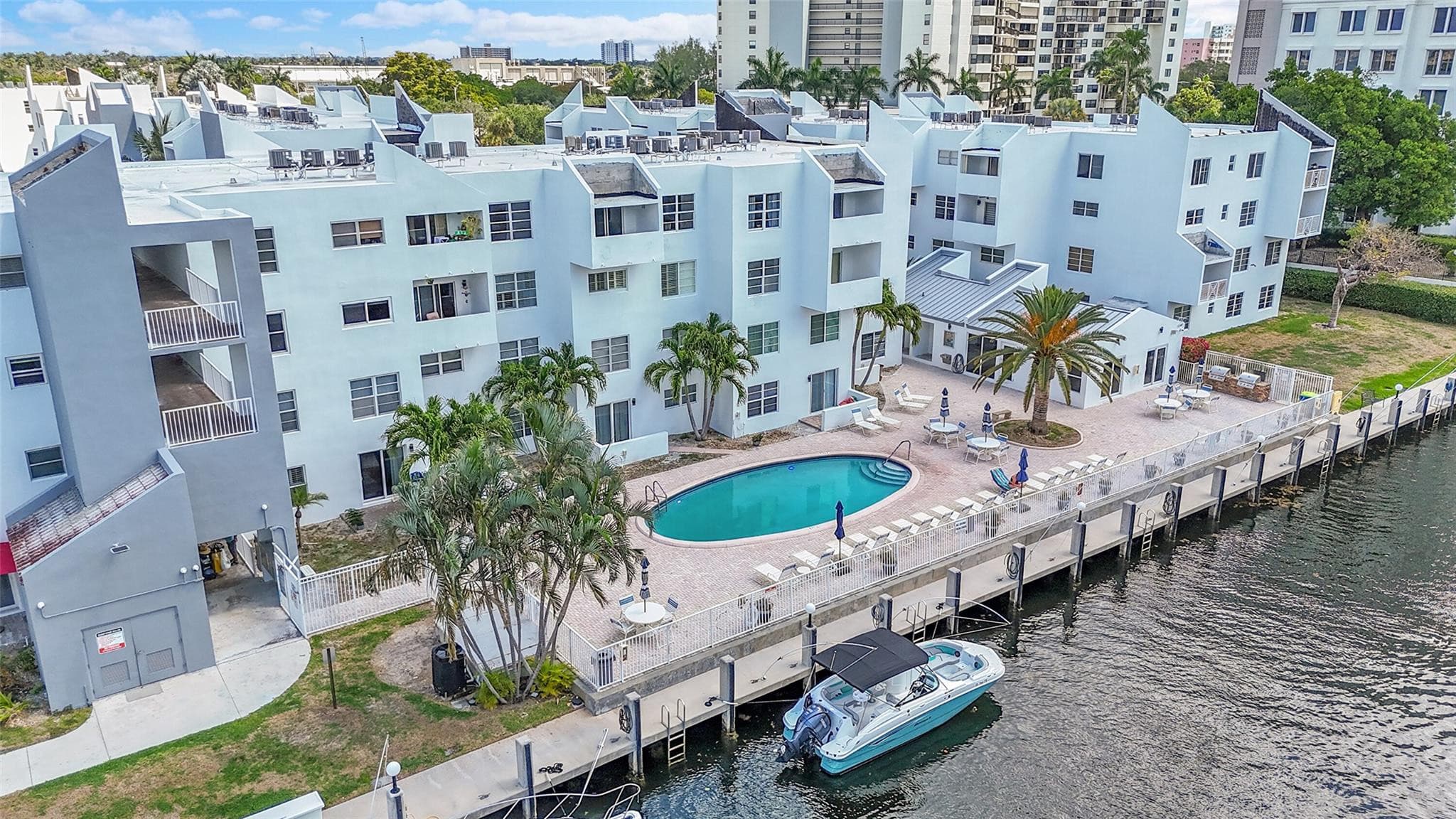 2850 NE 14th St Causeway B-203, Pompano Beach, FL 33062 — photo 31 of 40