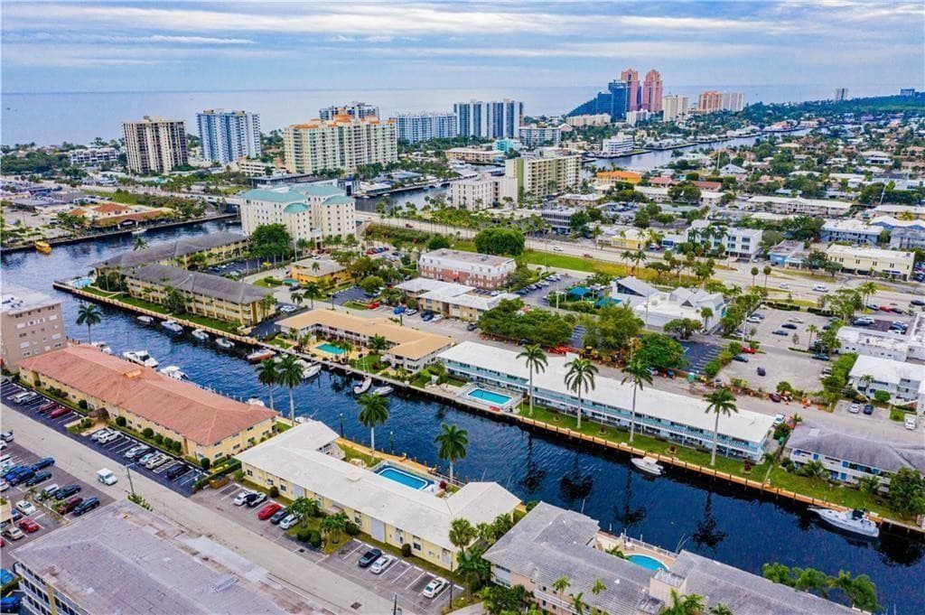 2840 NE 33rd Court 2, Fort Lauderdale, FL 33306 — photo 26 of 38