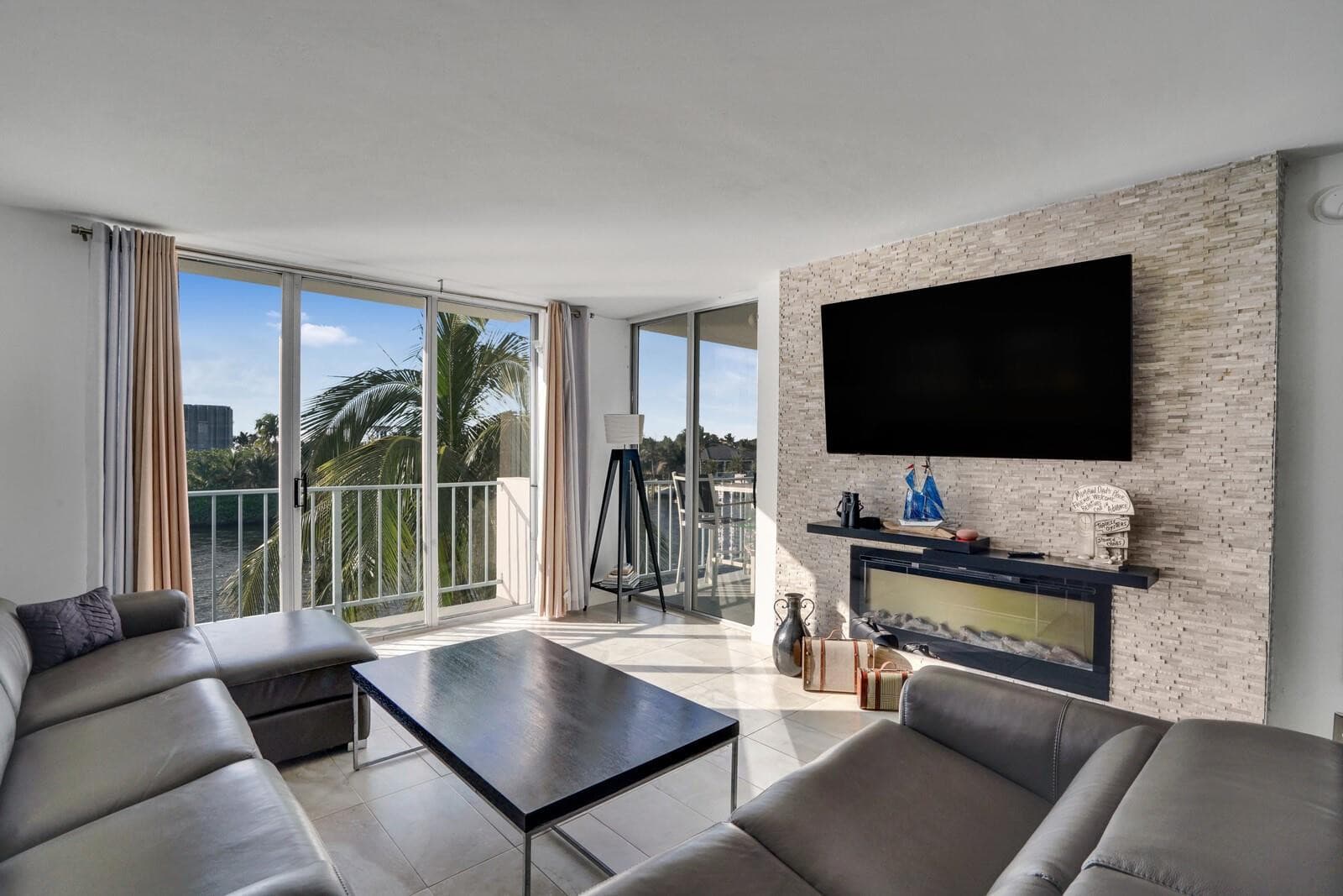 1609 N Riverside Drive 304, Pompano Beach, FL 33062 — photo 15 of 39