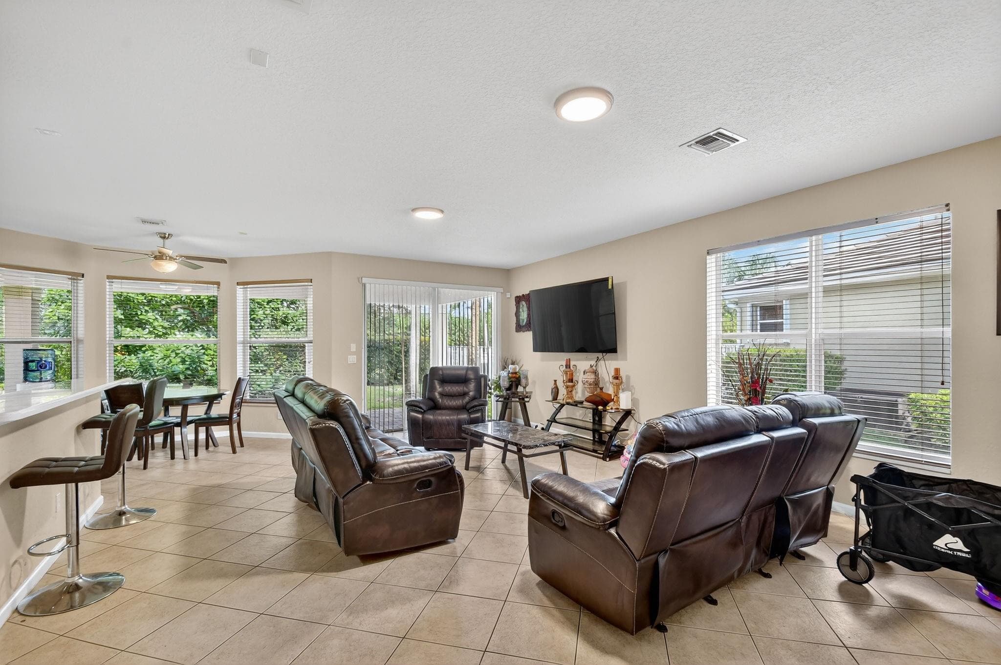 9393 Savannah Estates Drive, Lake Worth, FL 33467 — photo 18 of 73
