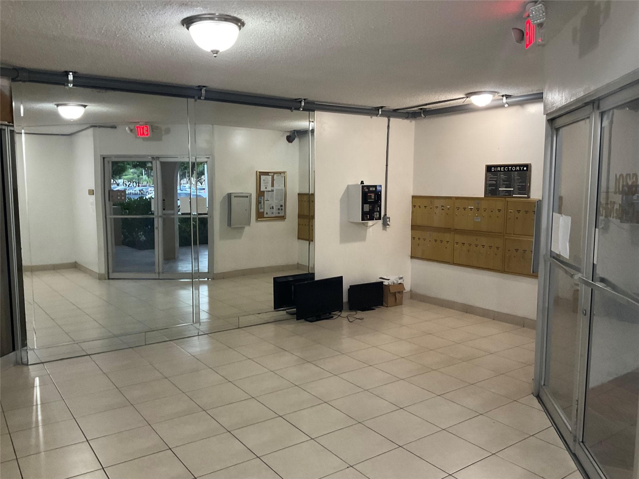 6201 N Falls Circle Drive 309, Lauderhill, FL 33319 — photo 3 of 29