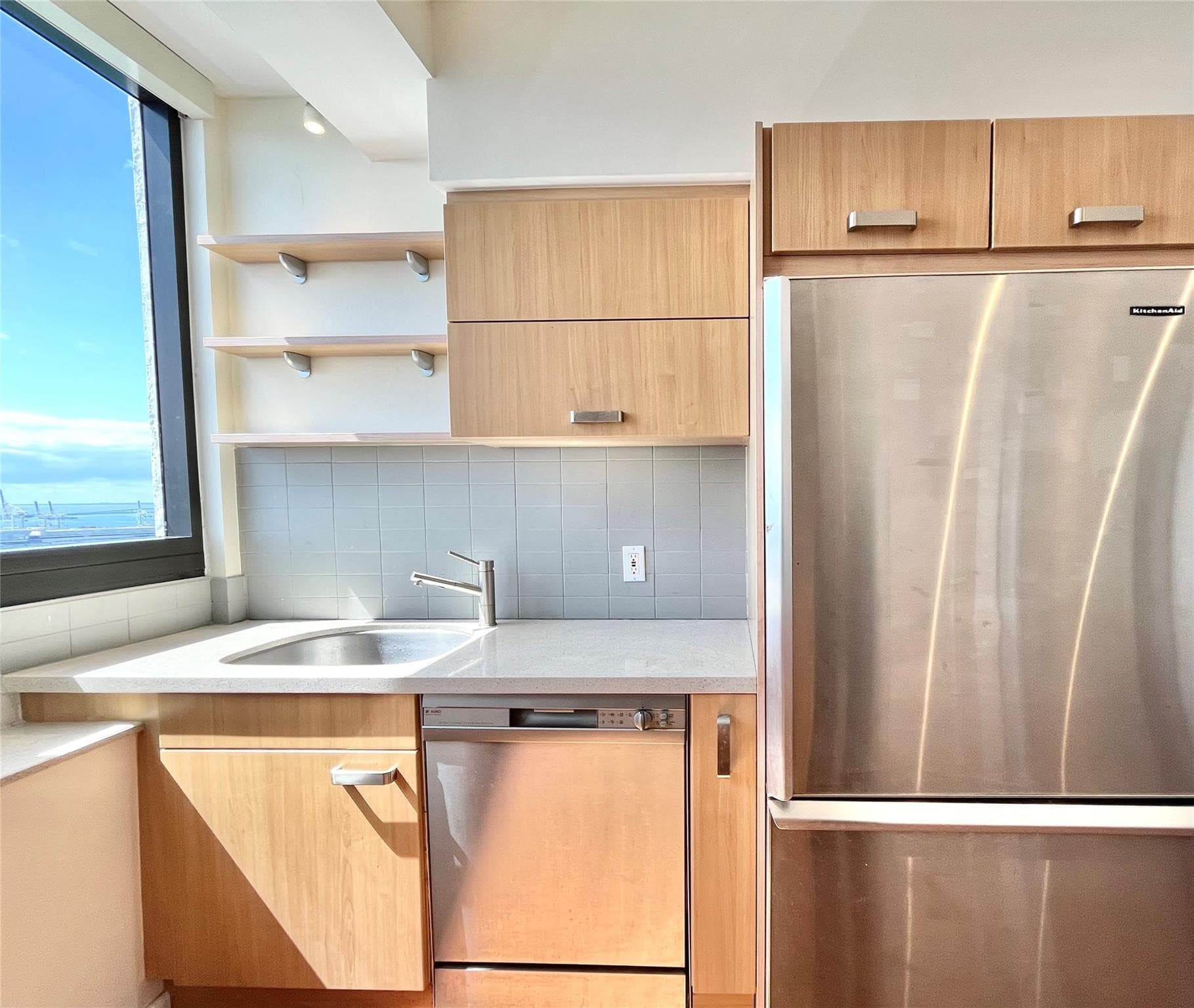 1330 West Avenue 3404, Miami Beach, FL 33139 — photo 9 of 39