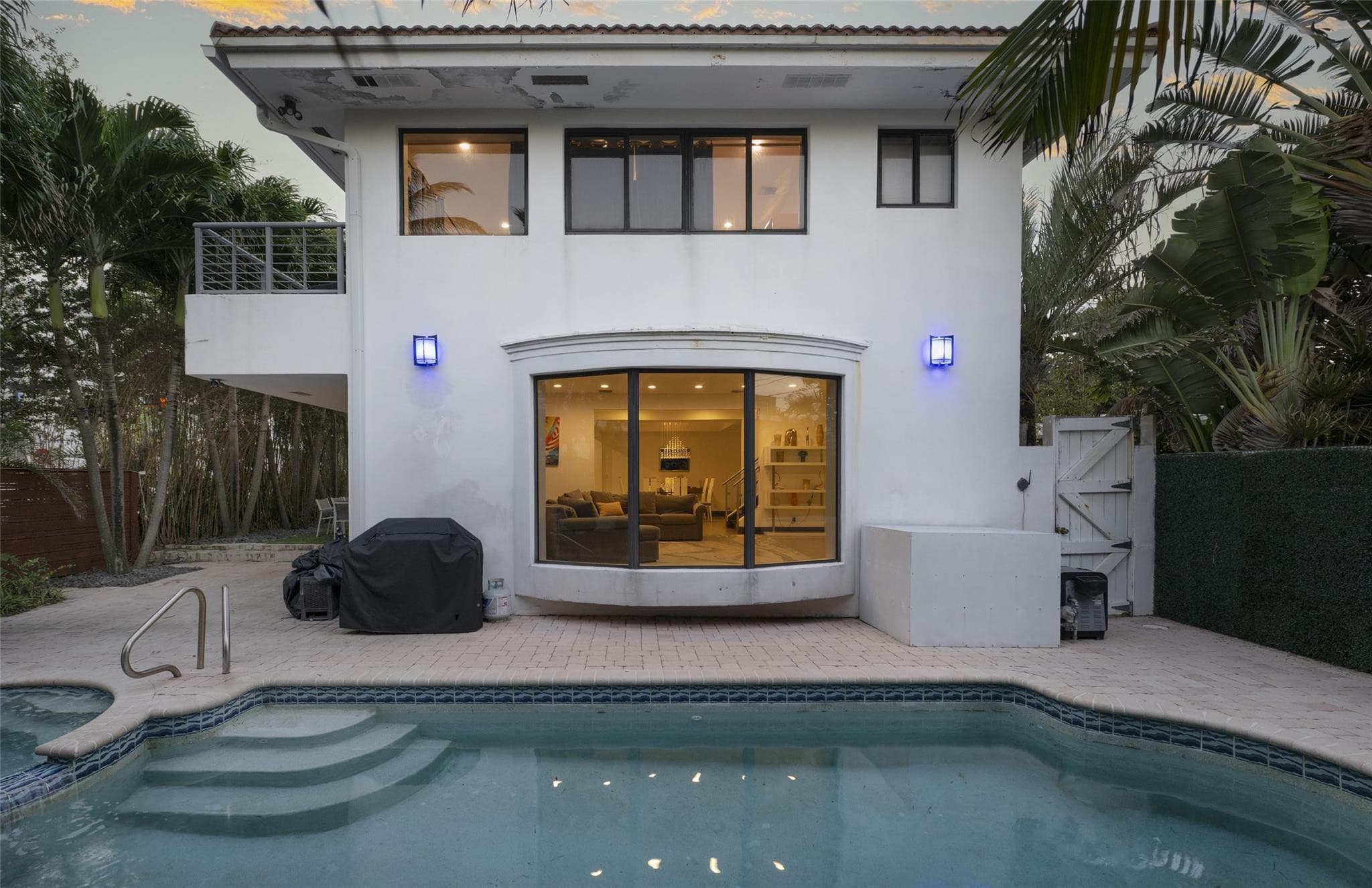 2301 N Atlantic Boulevard, Fort Lauderdale, FL 33305 — photo 6 of 34