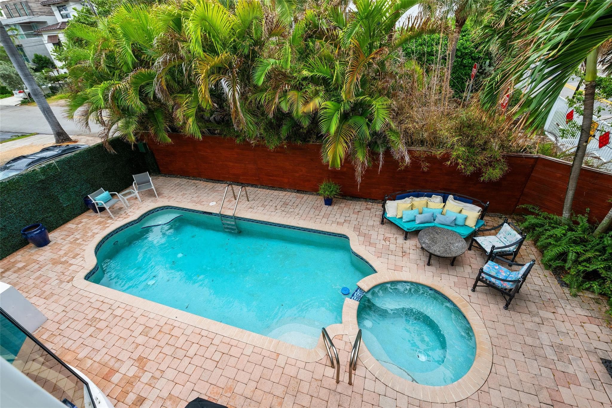 2301 N Atlantic Boulevard, Fort Lauderdale, FL 33305 — photo 11 of 34