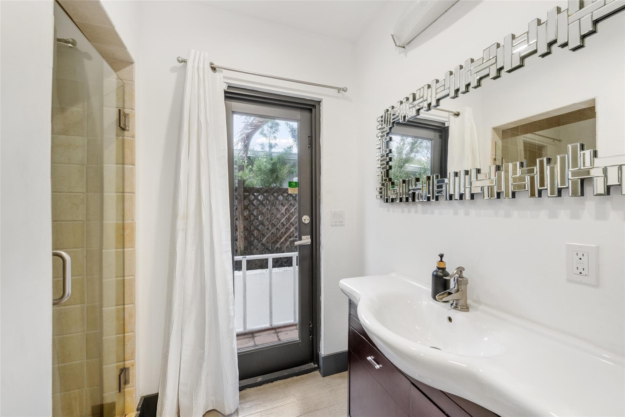 2301 N Atlantic Boulevard, Fort Lauderdale, FL 33305 — photo 30 of 34