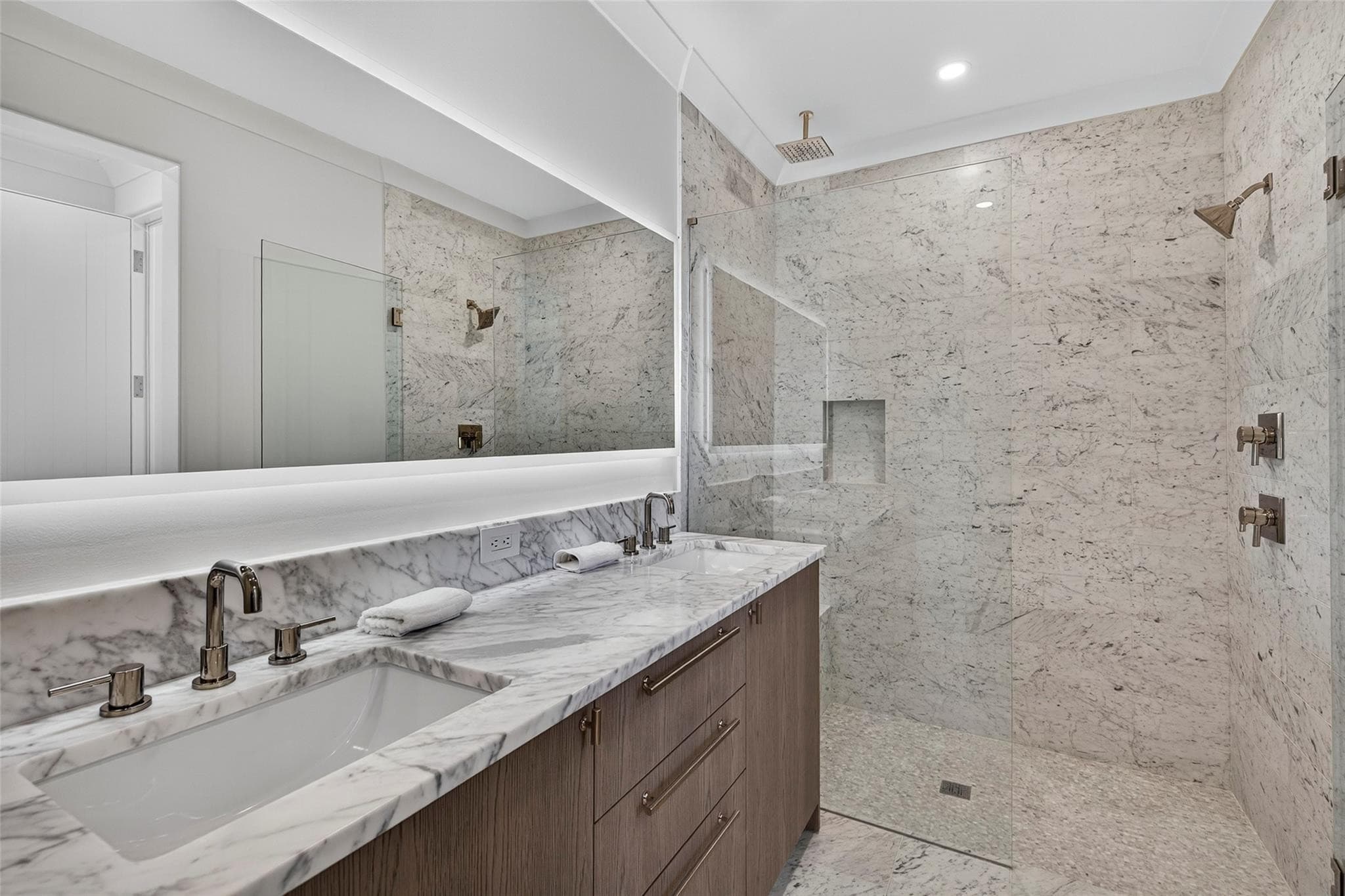621 SW 5 Place, Fort Lauderdale, FL 33315 — photo 68 of 94