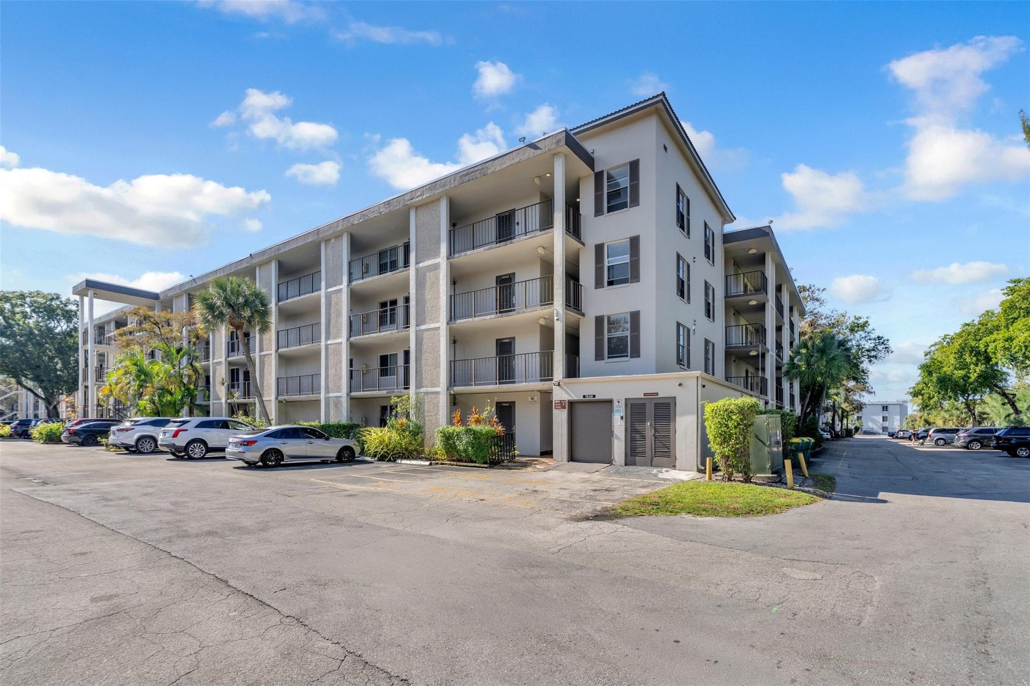 4850 NW 29th Court 221, Lauderdale Lakes, FL 33313 — photo 18 of 25
