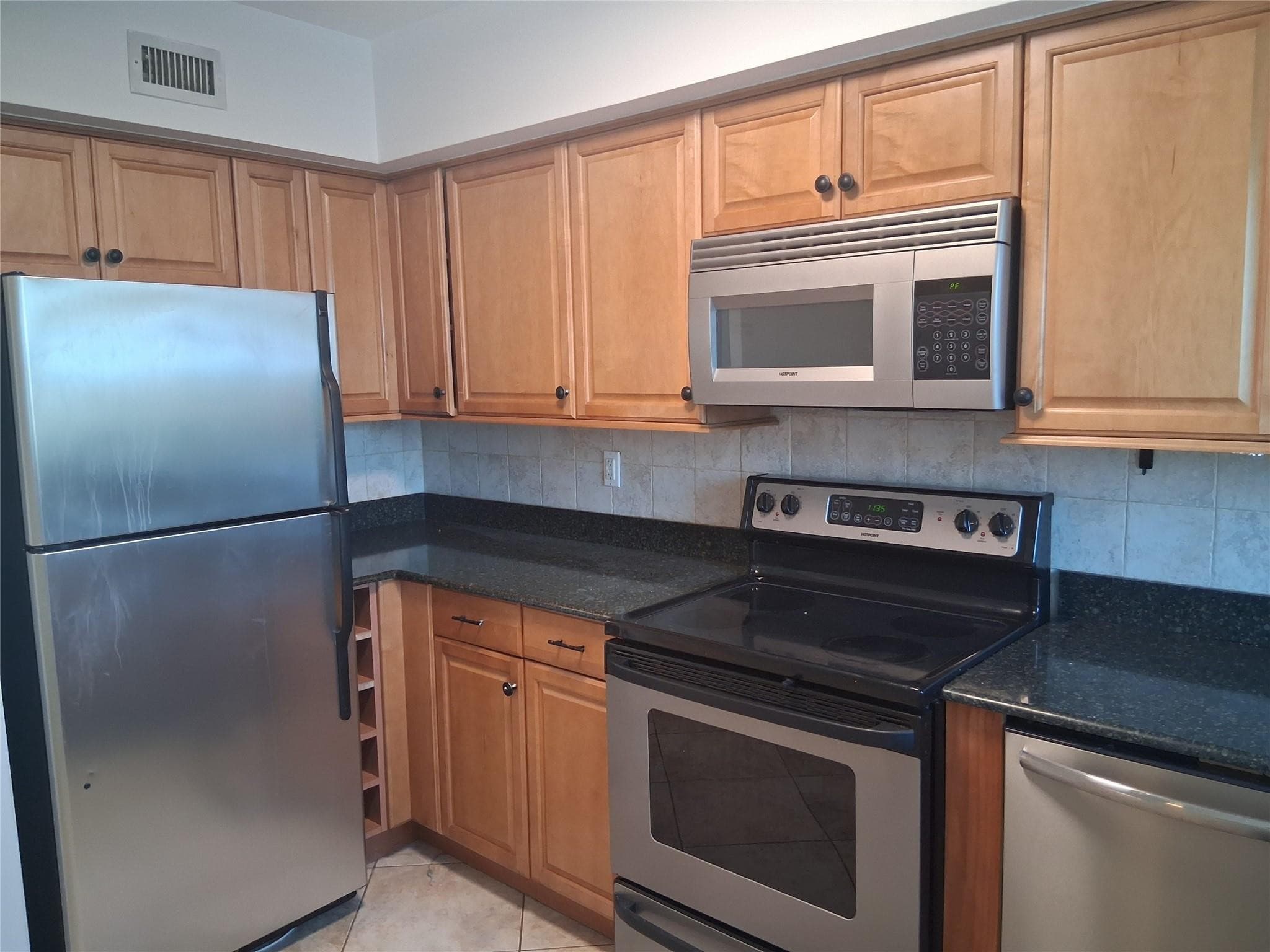 505 NE 20 Avenue 217, Deerfield Beach, FL 33441 — photo 4 of 28