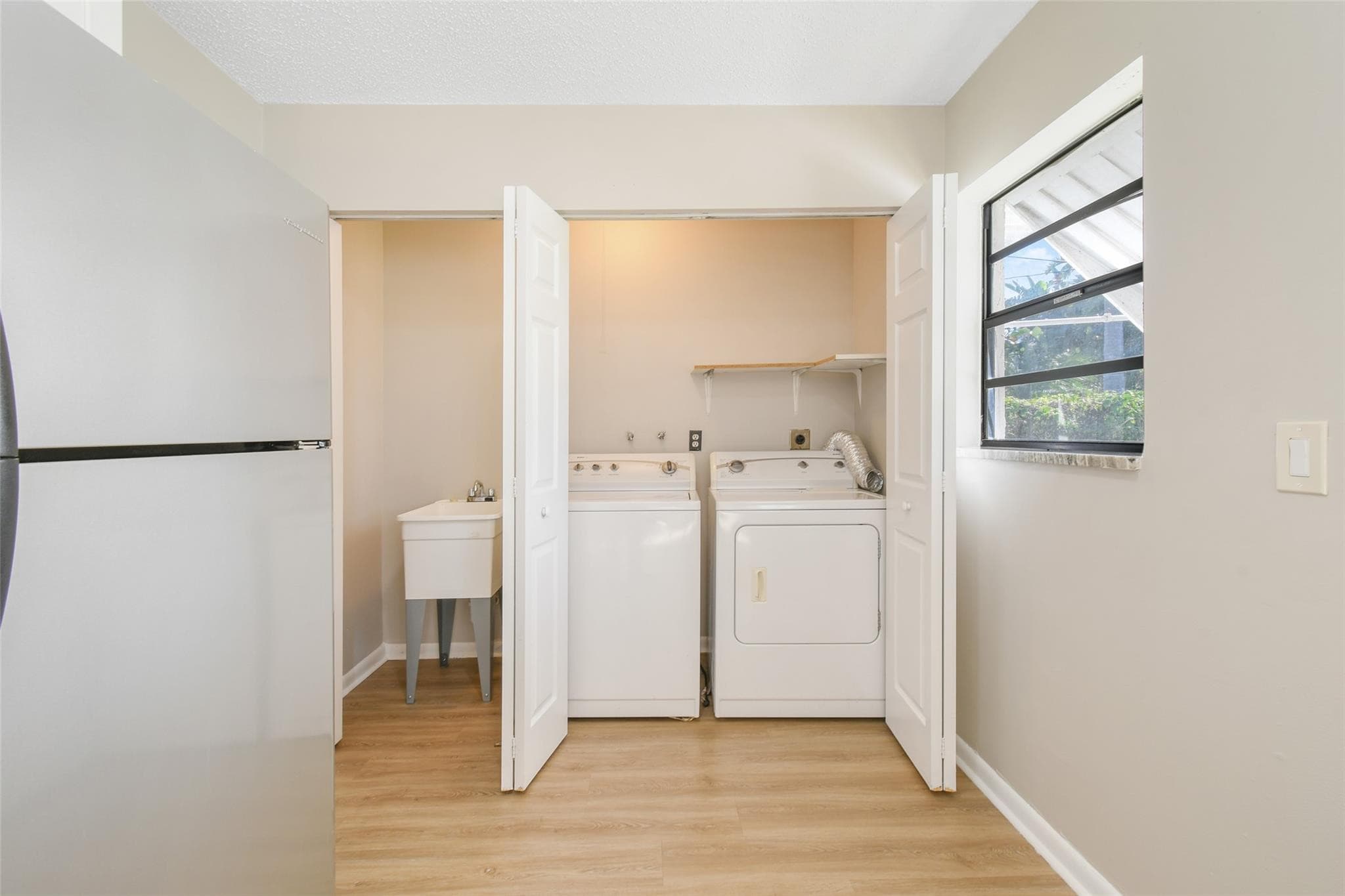 516 SW Buswell Avenue, Port St. Lucie, FL 34983 — photo 16 of 38