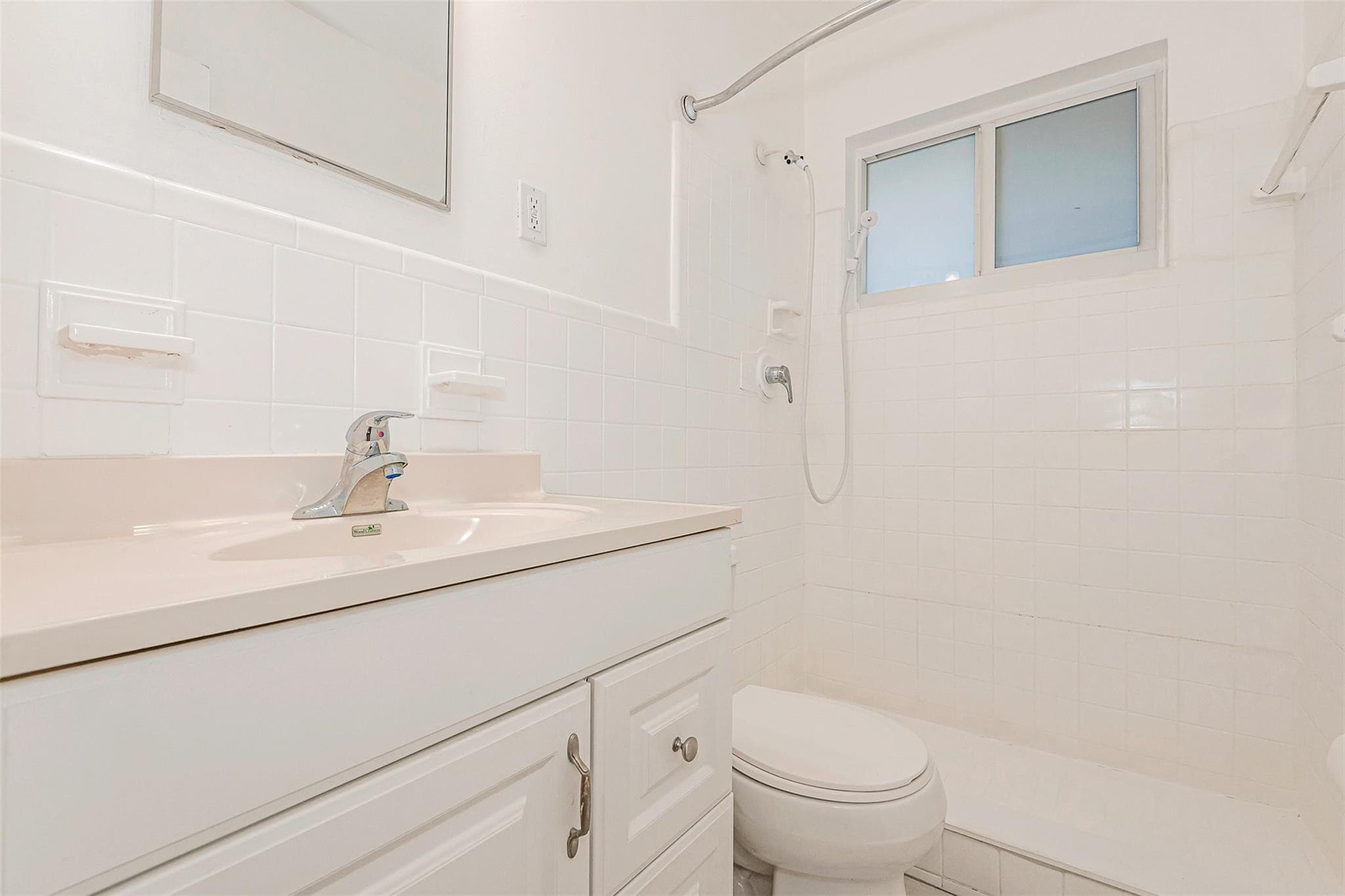 2581 NE 11th Court 2585, Pompano Beach, FL 33062 — photo 17 of 30