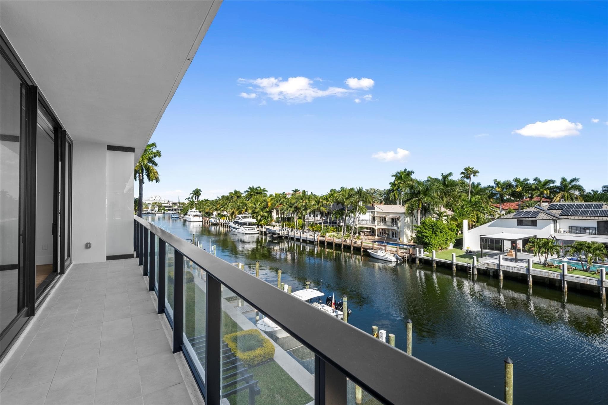 160 Isle Of Venice Drive 302, Fort Lauderdale, FL 33301 — photo 4 of 41