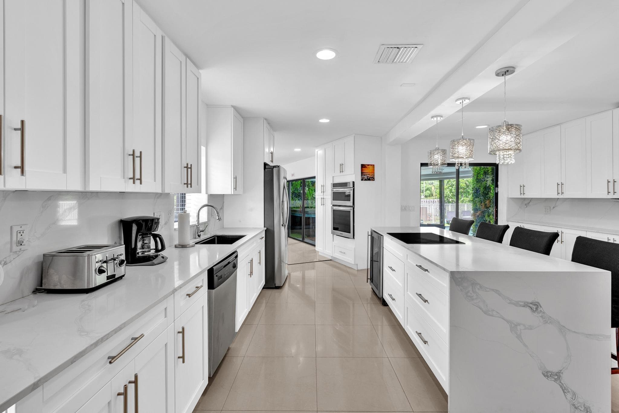 5901 W Broward Boulevard, Plantation, FL 33317 — photo 3 of 53
