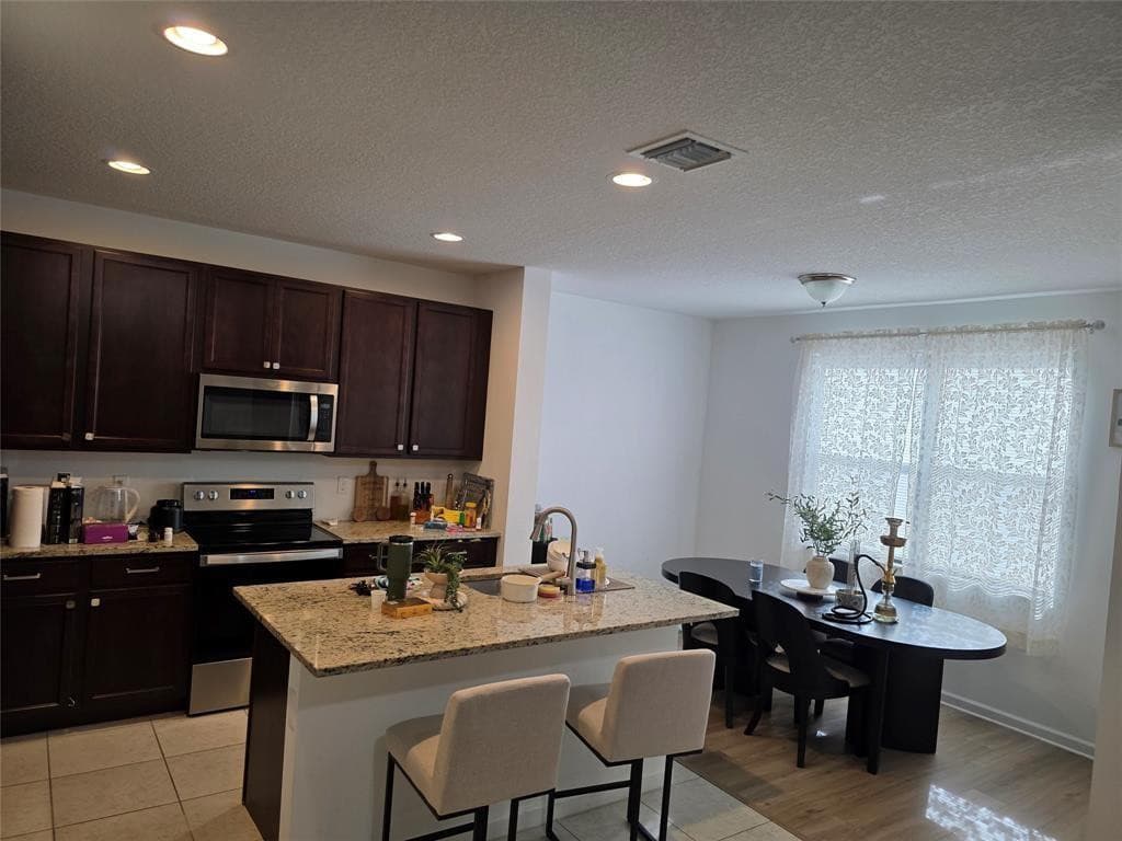 269 NW 36th Avenue, Pompano Beach, FL 33069 — photo 7 of 31