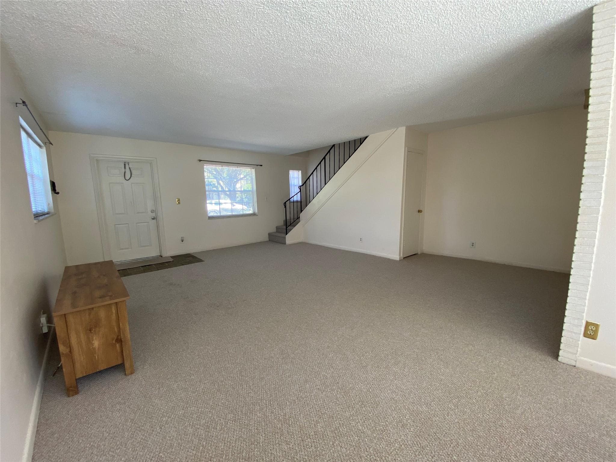 310 SW 11th Court, Fort Lauderdale, FL 33315 — photo 5 of 12