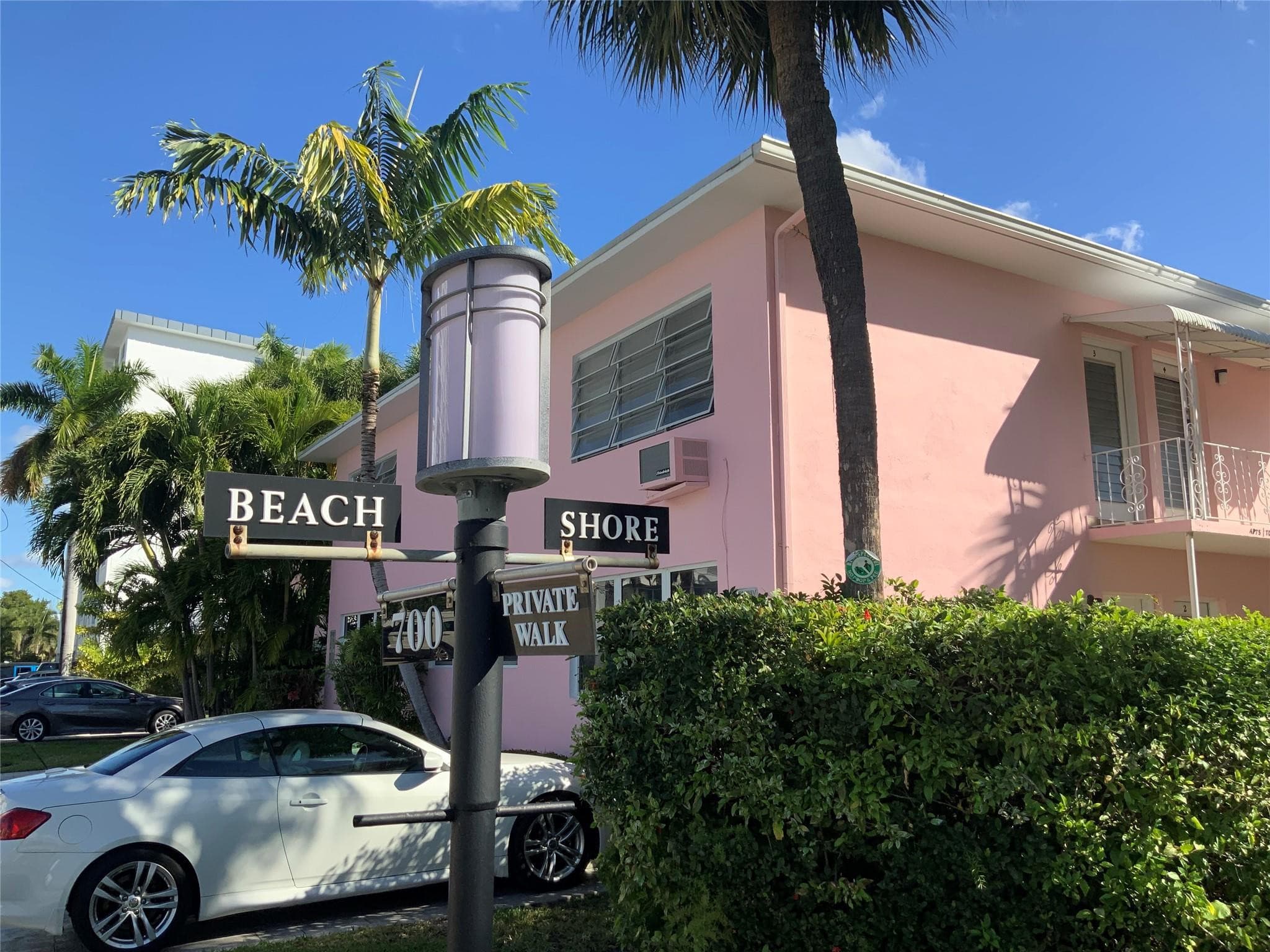 700 Bayshore Drive 13, Fort Lauderdale, FL 33304 — photo 3 of 25