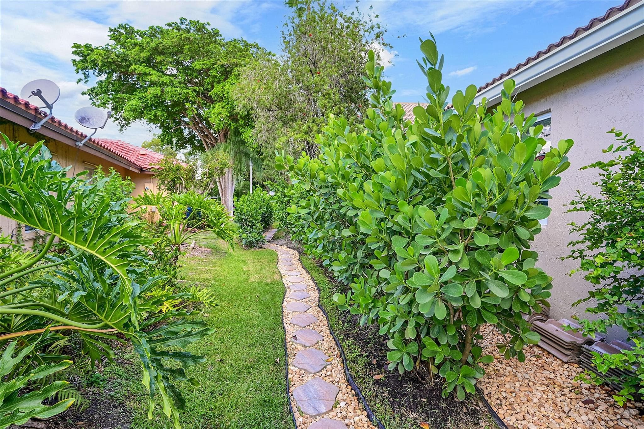 4910 NW 104th Avenue, Coral Springs, FL 33076 — photo 39 of 47