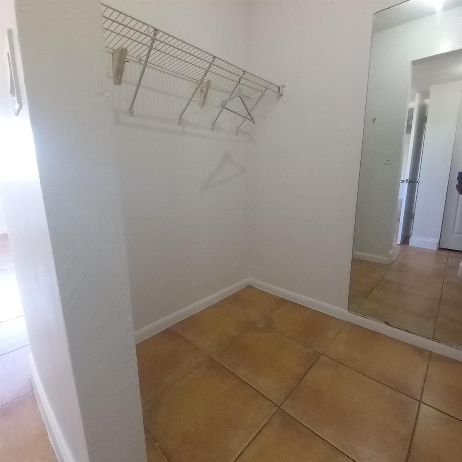 3610 NW 21st 413, Lauderdale Lakes, FL 33311 — photo 2 of 9
