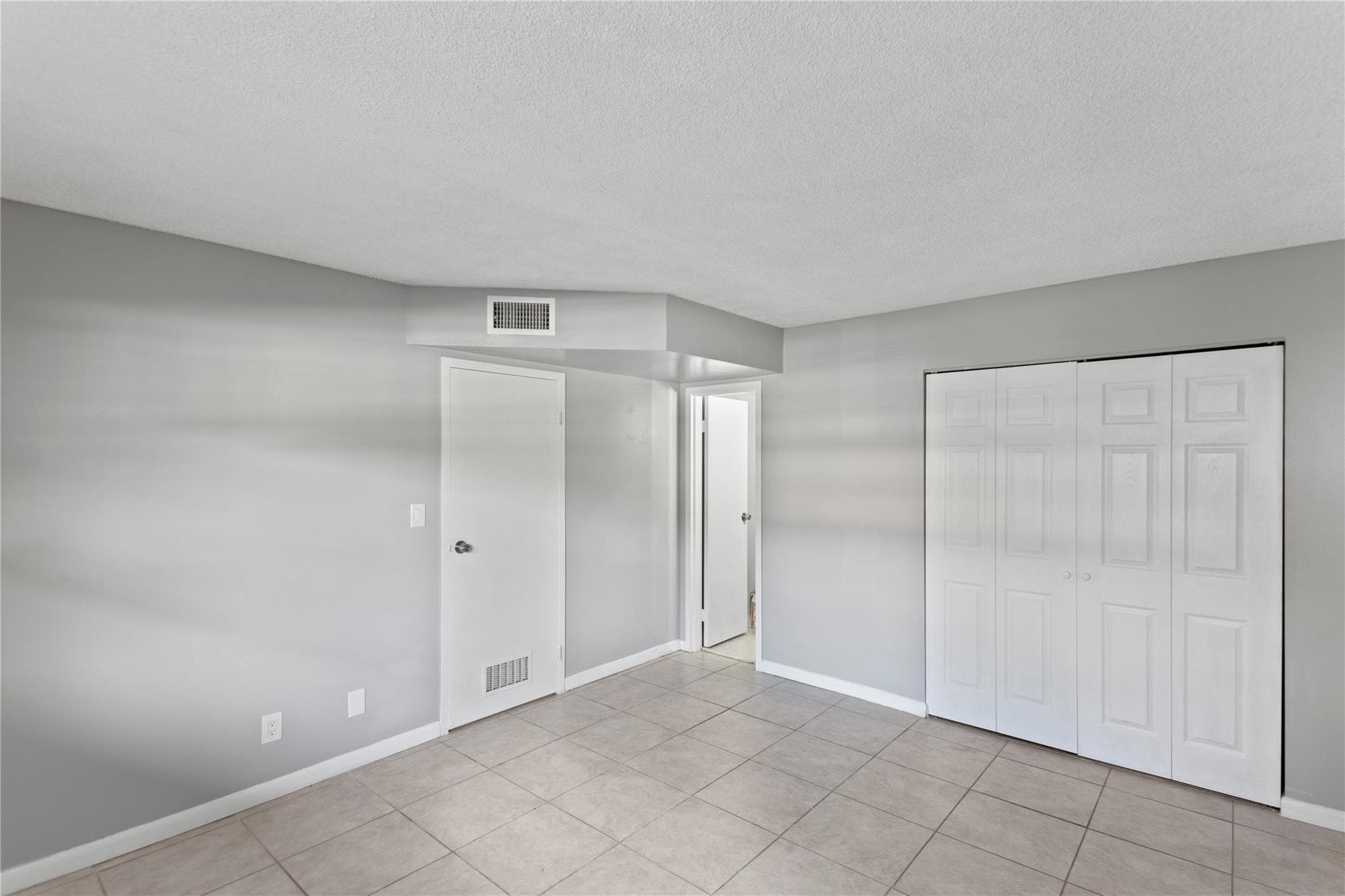 4101 NW 26th Street 161, Lauderhill, FL 33313 — photo 4 of 29