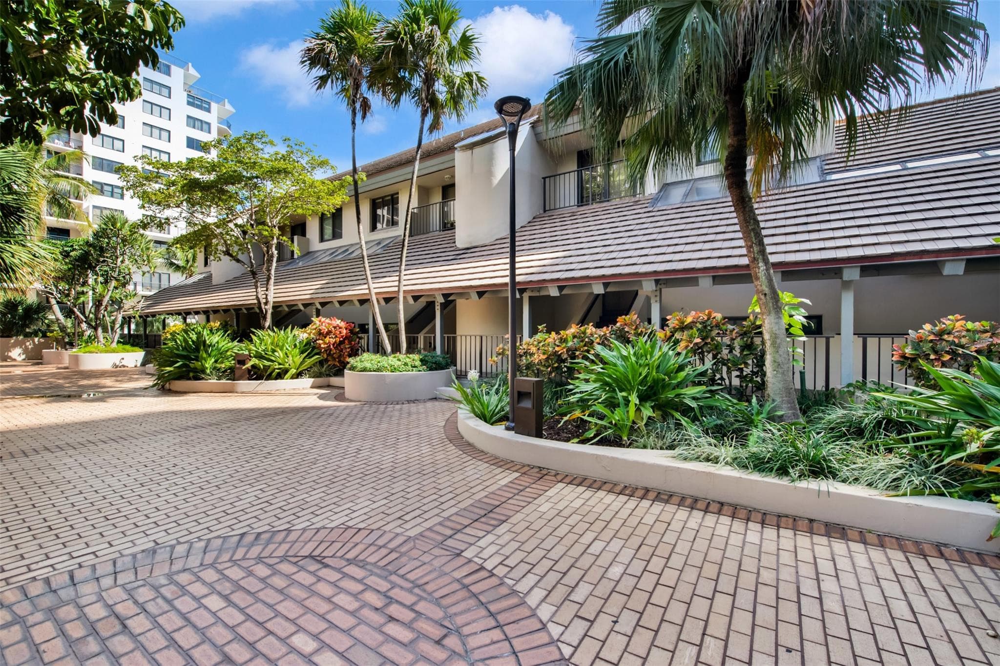 520 E Brickell Key Drive BH25, Miami, FL 33131 — photo 42 of 46
