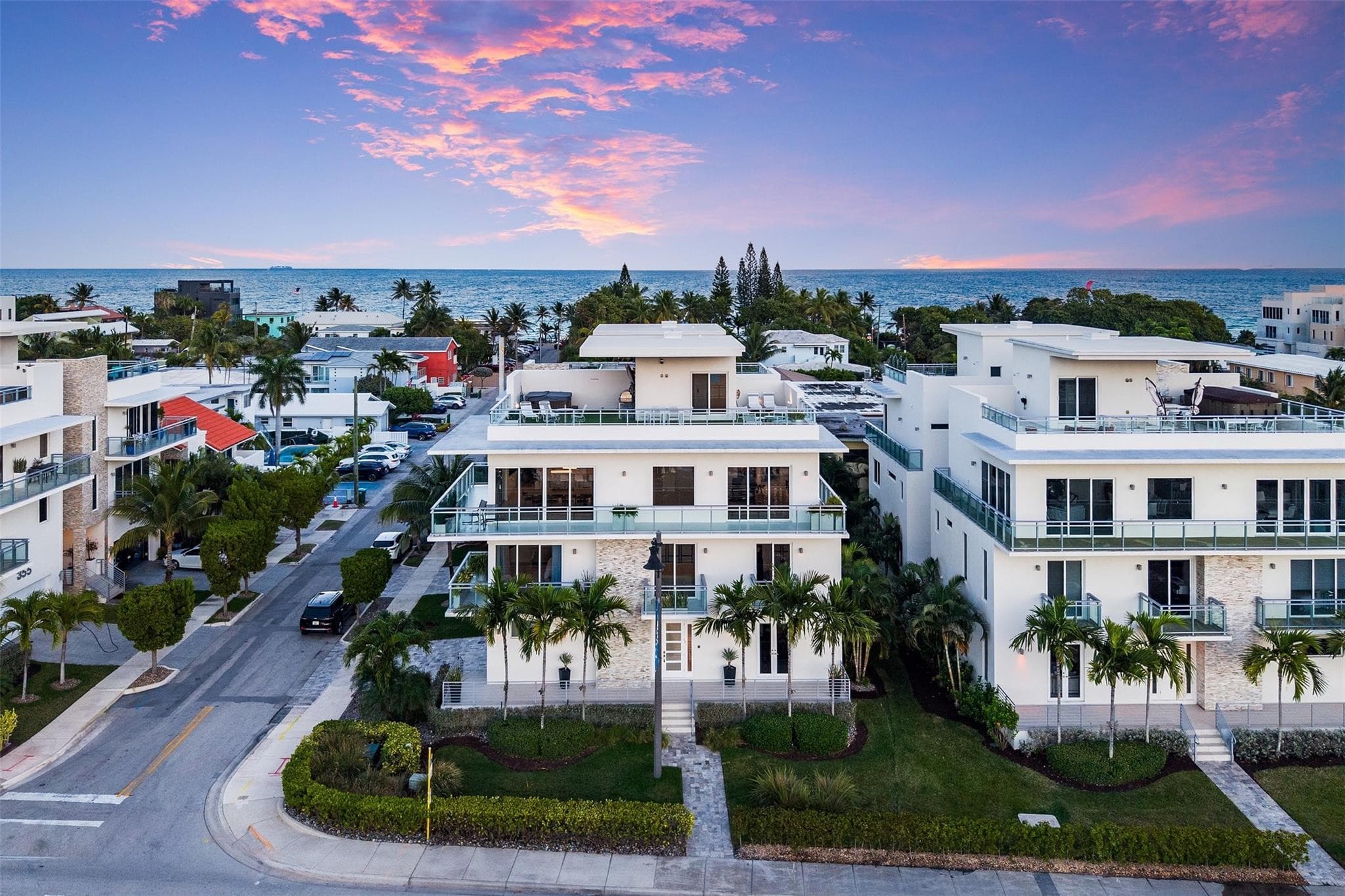 350 Desoto Street, Hollywood, FL 33019 — photo 6 of 62