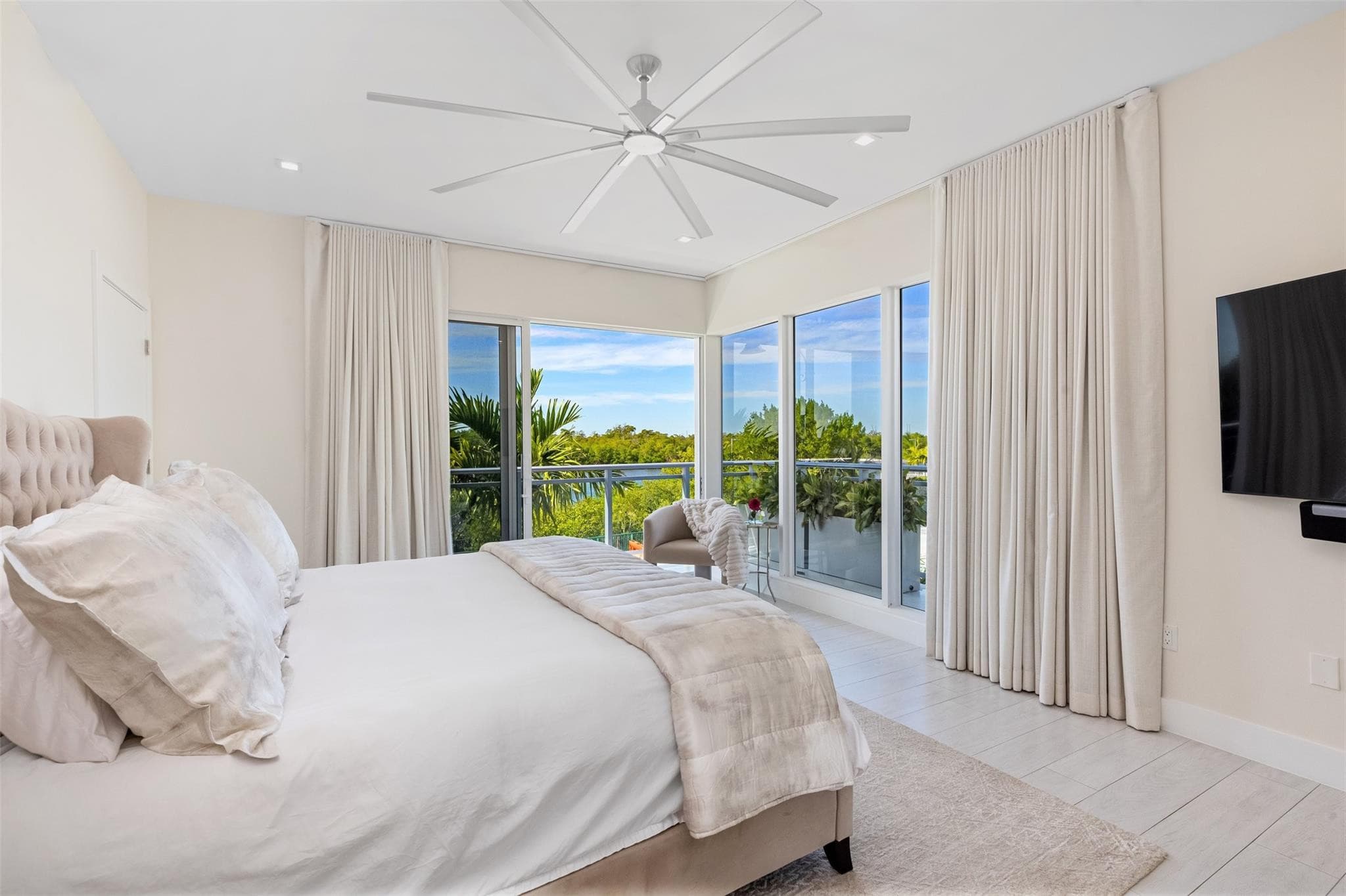 350 Desoto Street, Hollywood, FL 33019 — photo 36 of 62