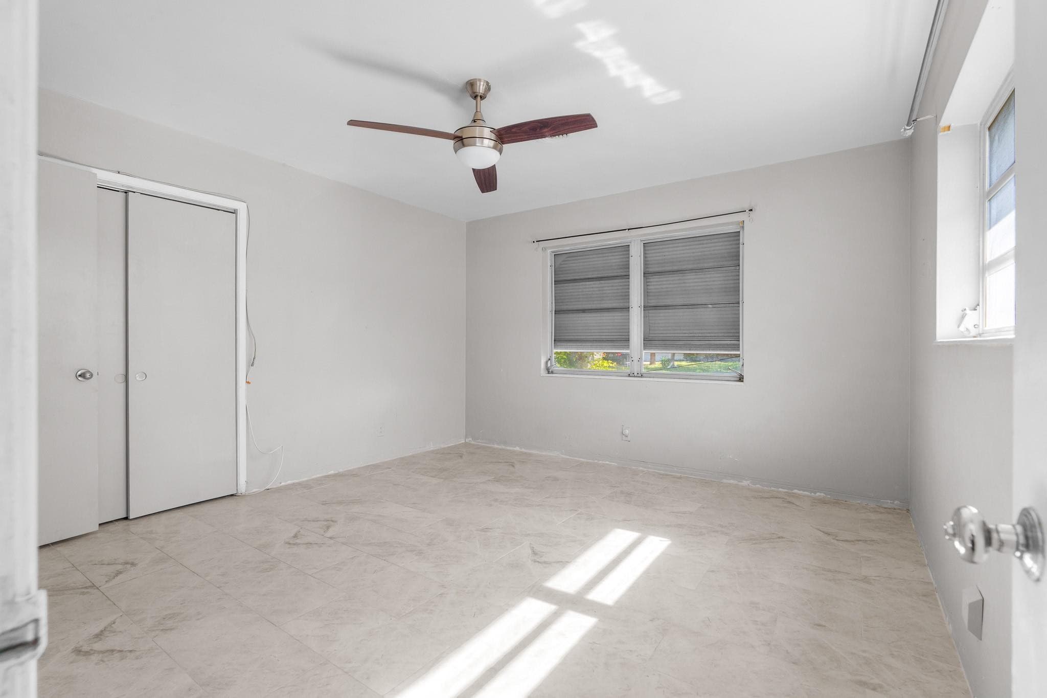 1941 NE 28th Avenue, Pompano Beach, FL 33062 — photo 17 of 49