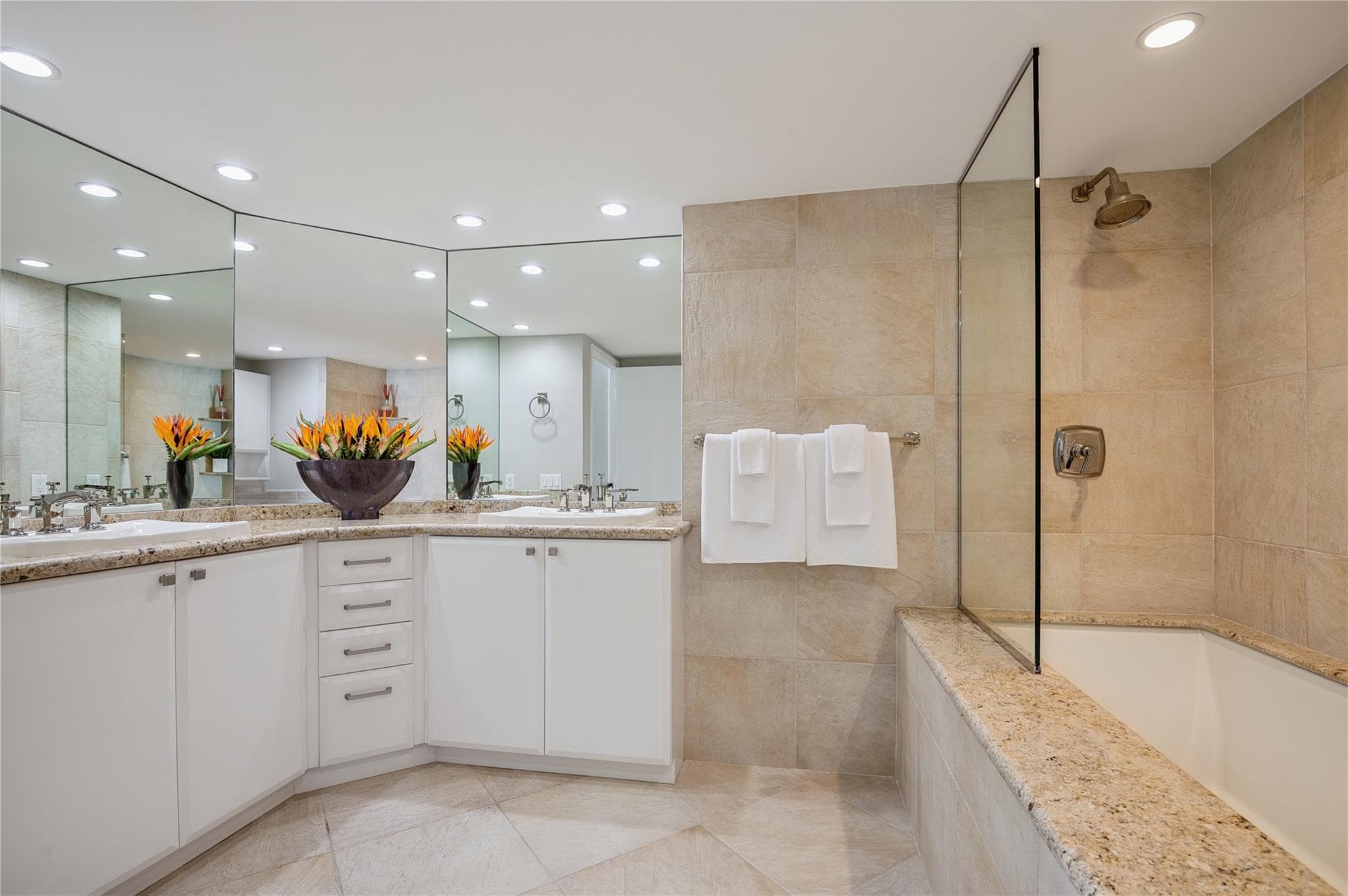 2100 S Ocean Lane 1411, Fort Lauderdale, FL 33316 — photo 8 of 47