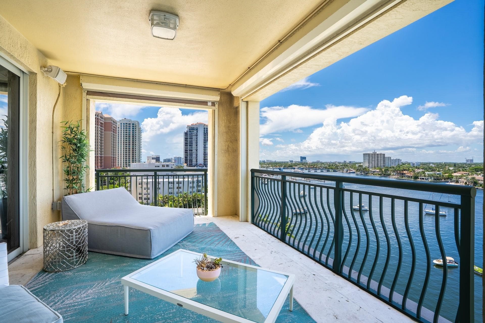209 N Birch Road 1002, Fort Lauderdale, FL 33304 — photo 18 of 59
