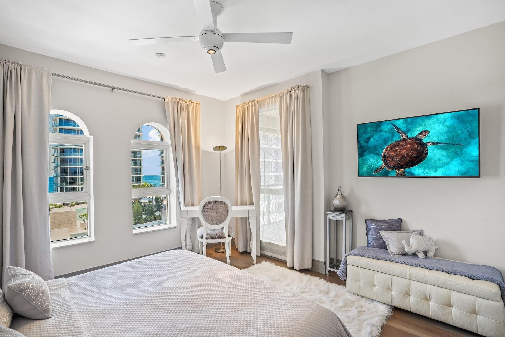 209 N Birch Road 1002, Fort Lauderdale, FL 33304 — photo 45 of 59