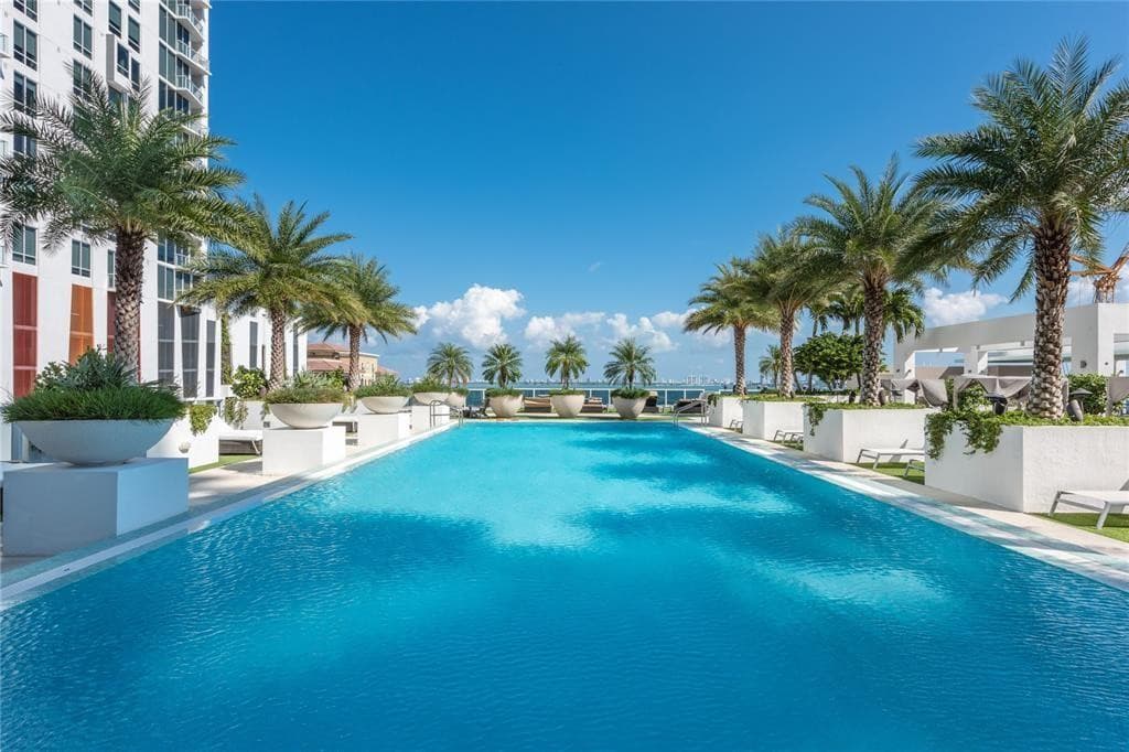 600 NE 27th Street 2301, Miami, FL 33137 — photo 2 of 77