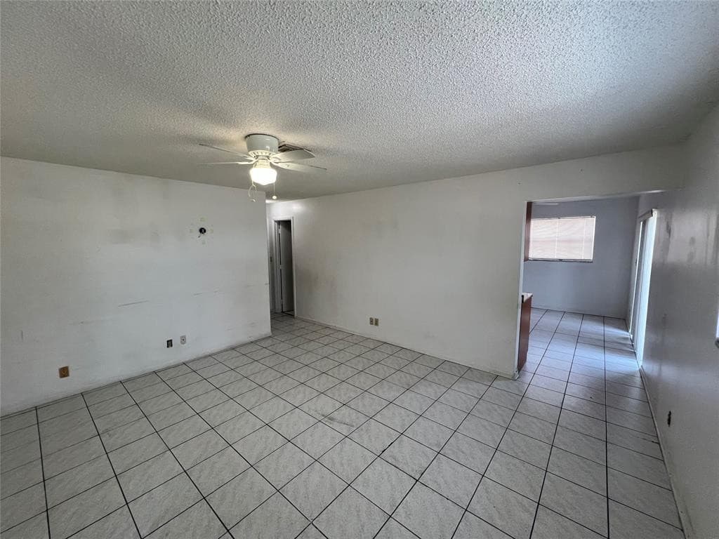 230 SW 1st Street G-8, Pompano Beach, FL 33060 — photo 5 of 17