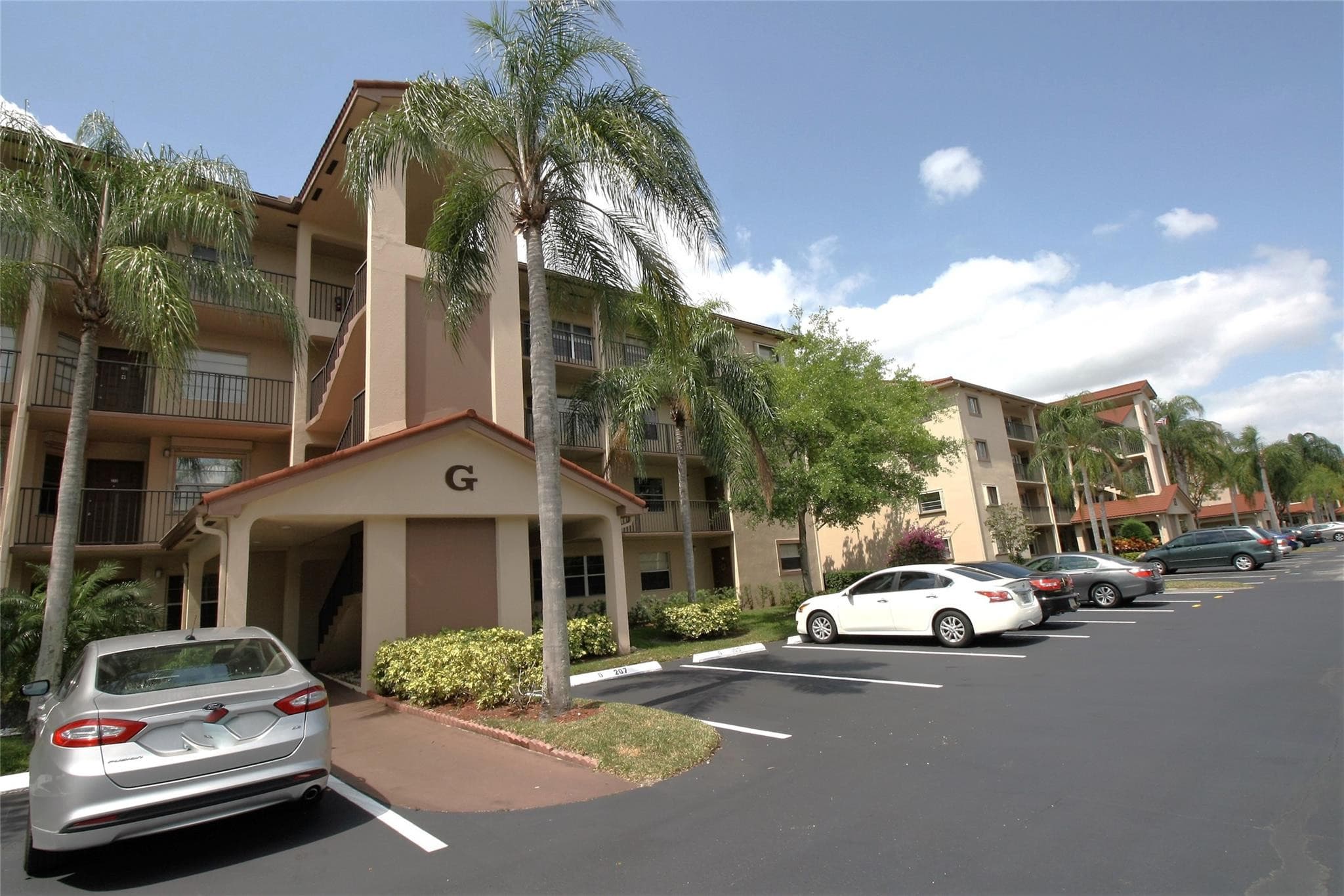 1200 SW 130th Avenue 210-G, Hollywood, FL 33027 — photo 1 of 21