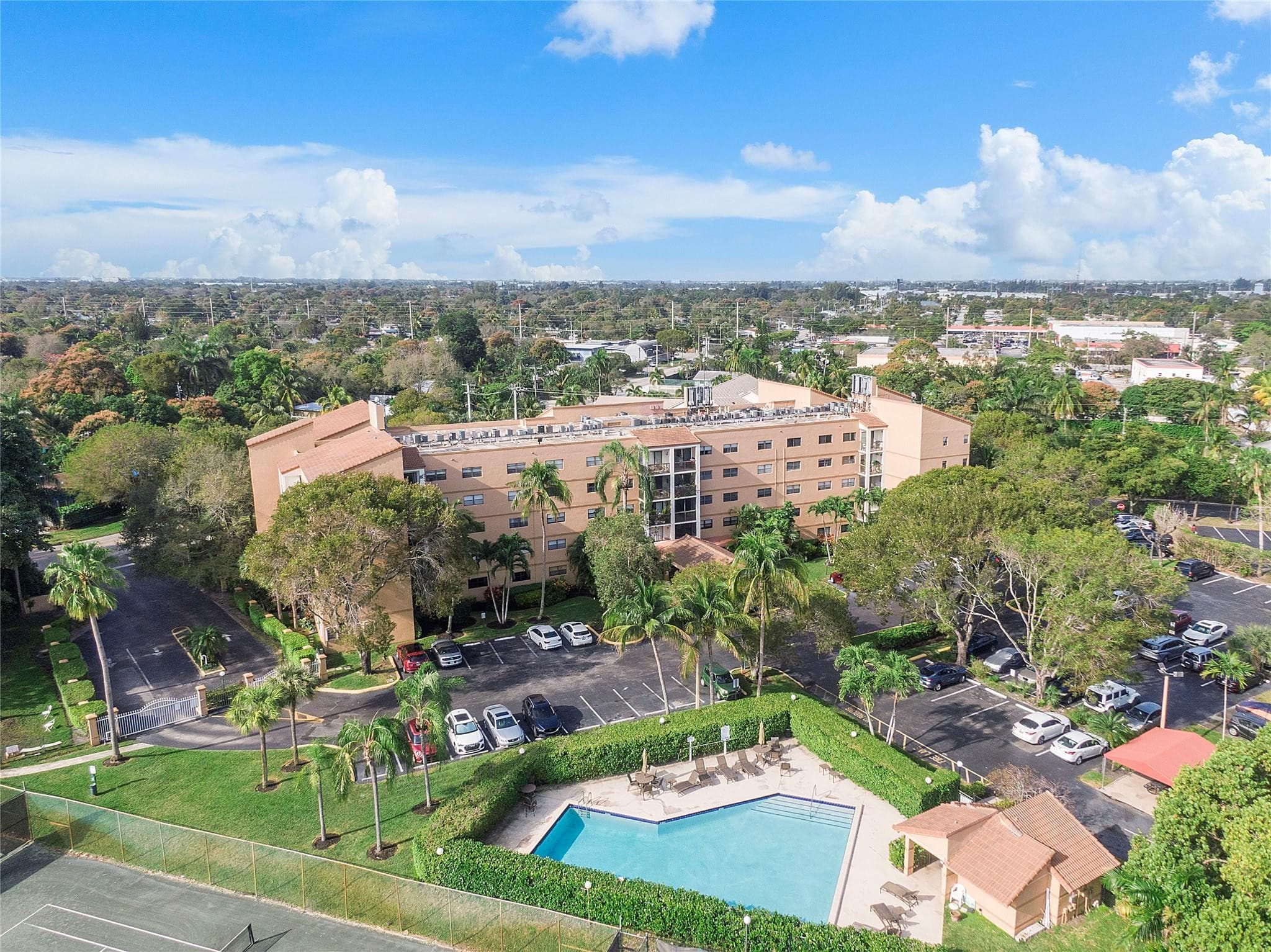 701 NW 19th Street 202, Fort Lauderdale, FL 33311 — photo 19 of 33