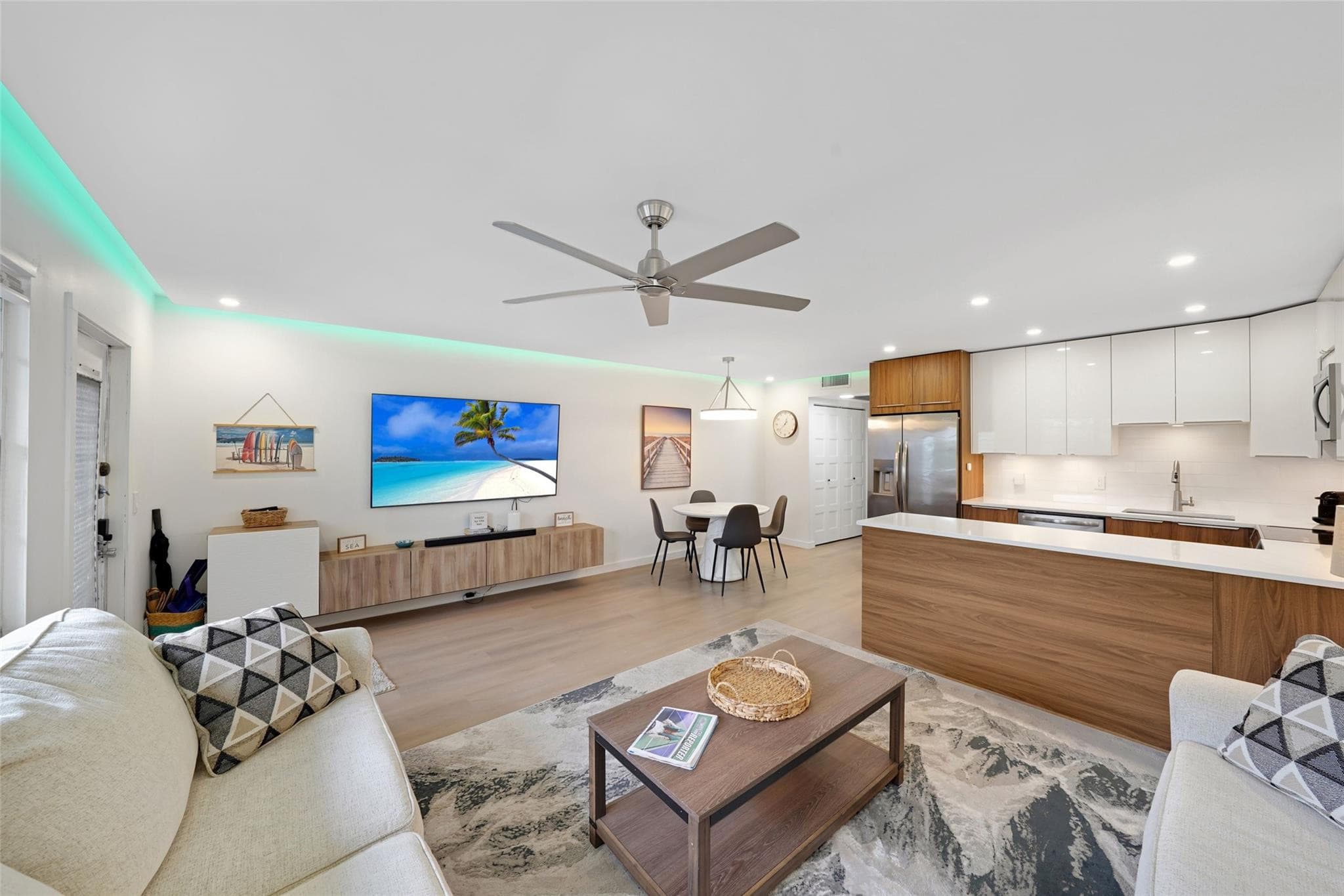 3034 Berkshire B 3034, Deerfield Beach, FL 33442 — photo 5 of 56