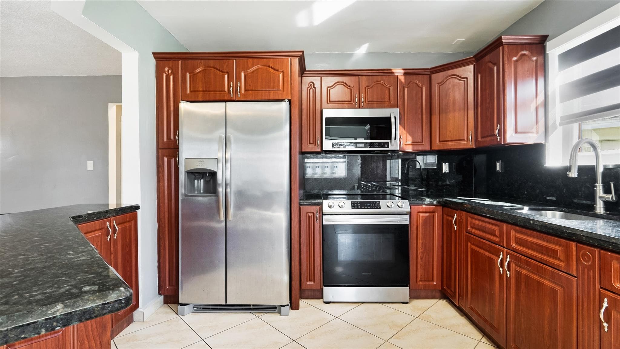 3140 Sheridan Lane, Hollywood, FL 33021 — photo 19 of 49
