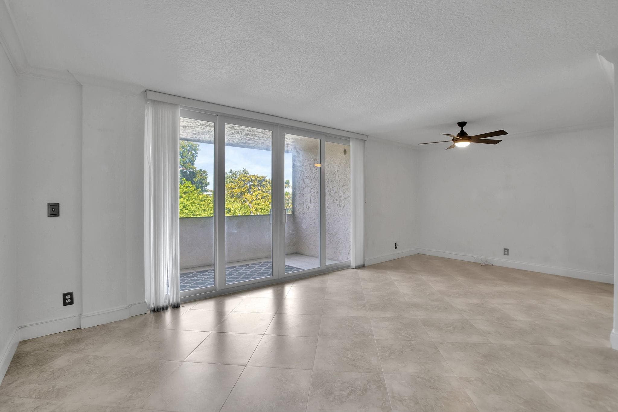 740 S Federal Highway 202, Pompano Beach, FL 33062 — photo 14 of 74