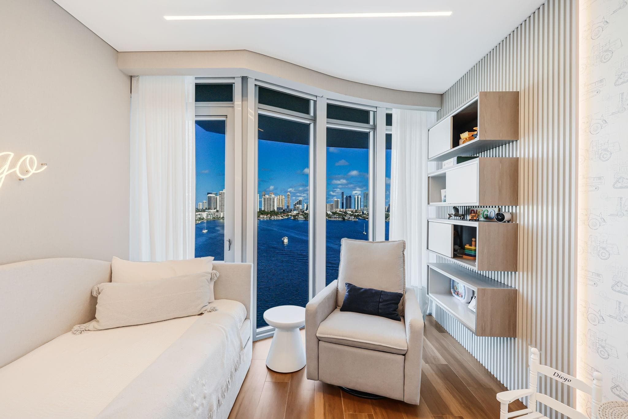 17301 Biscayne Boulevard 1011, North Miami Beach, FL 33160 — photo 41 of 83