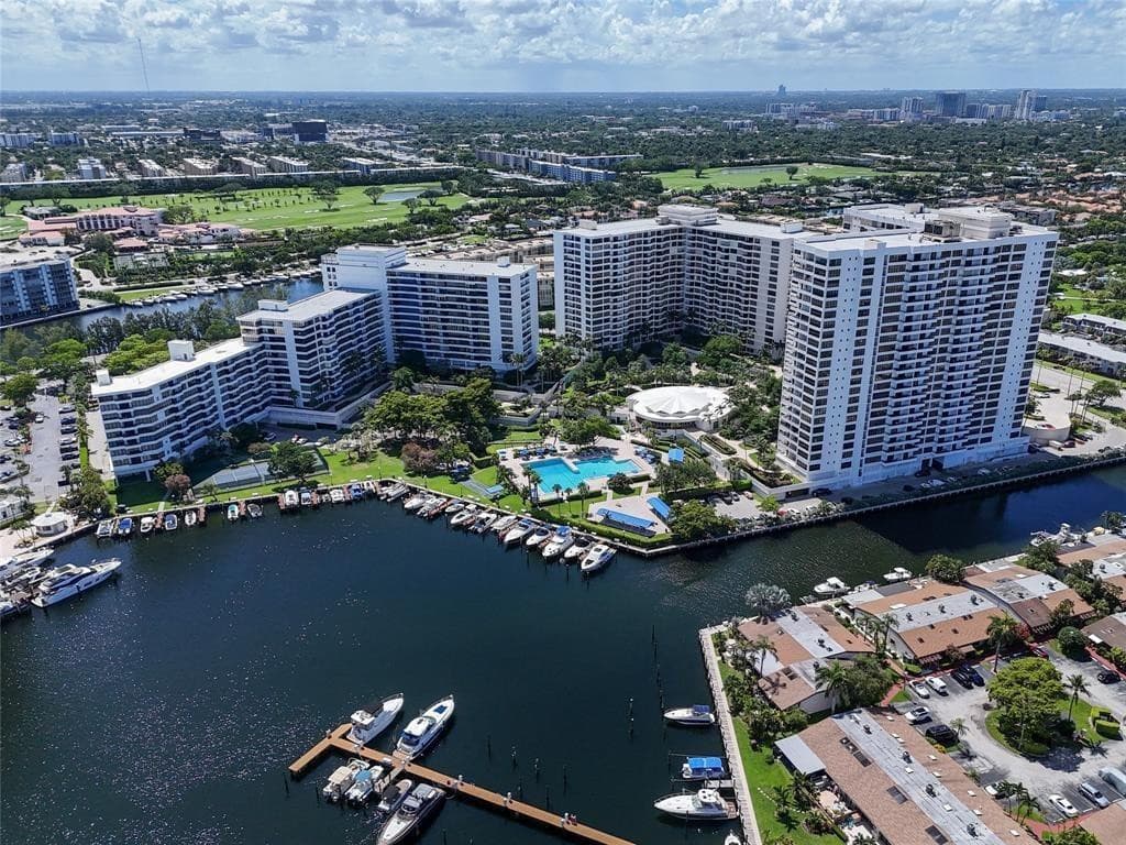 2500 Parkview Drive 403, Hallandale Beach, FL 33009 — photo 33 of 33