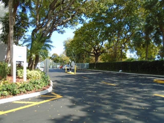 1800 N Andrews Avenue 4b, Fort Lauderdale, FL 33311 — photo 38 of 39