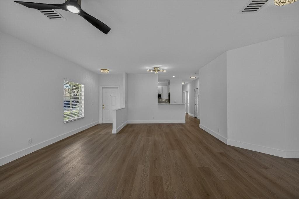 4243 SW 10th Court, Deerfield Beach, FL 33442 — photo 5 of 49