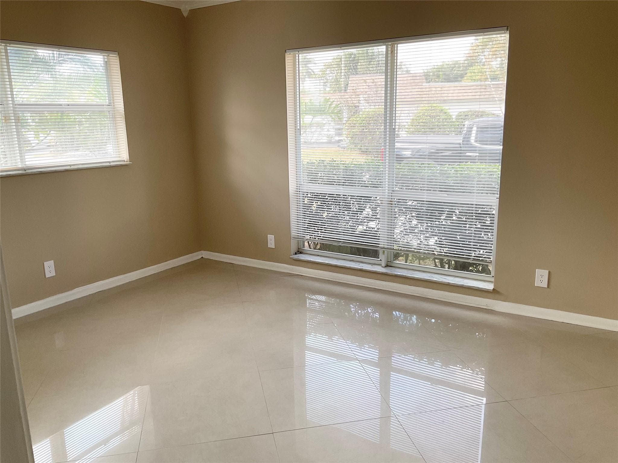 4602 Norfolk Island Pine Drive, Tamarac, FL 33319 — photo 17 of 46