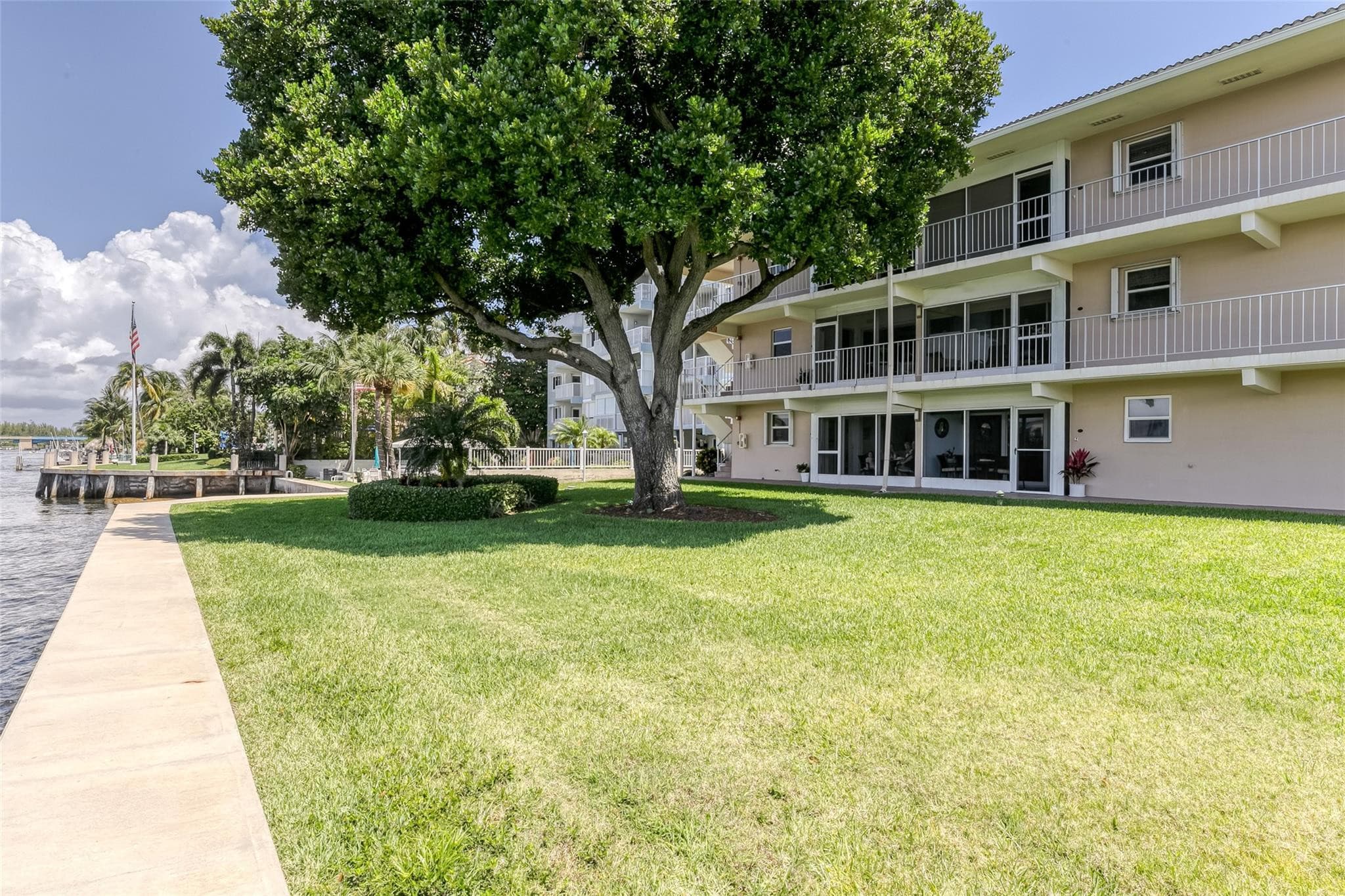 745 SE 19th Avenue 138, Deerfield Beach, FL 33441 — photo 28 of 41