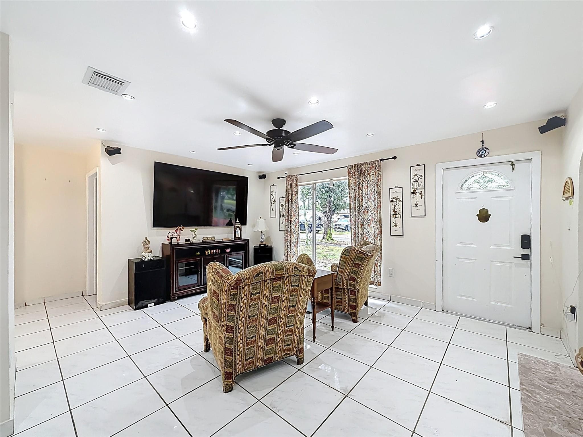 7141 Custer Street, Hollywood, FL 33024 — photo 17 of 84