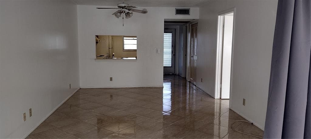9340 Lagoon Place 302, Davie, FL 33324 — photo 3 of 14