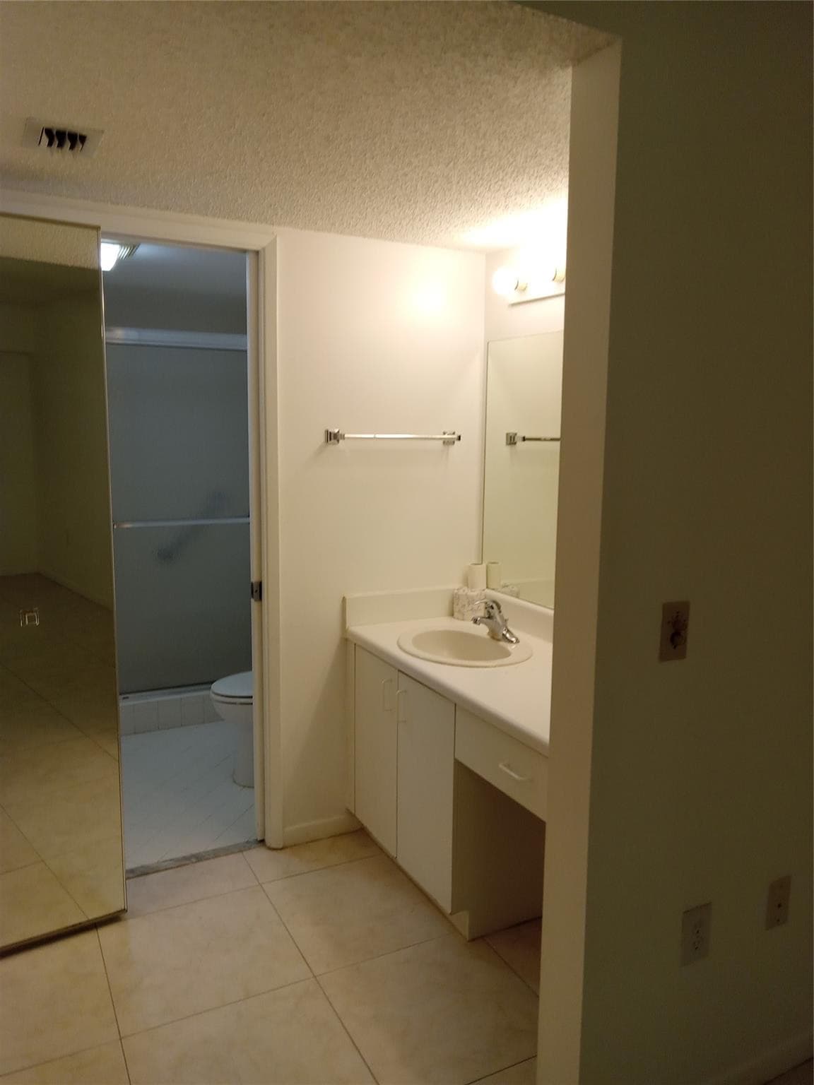 901 SW 138 C-406, Pembroke Pines, FL 33027 — photo 5 of 5