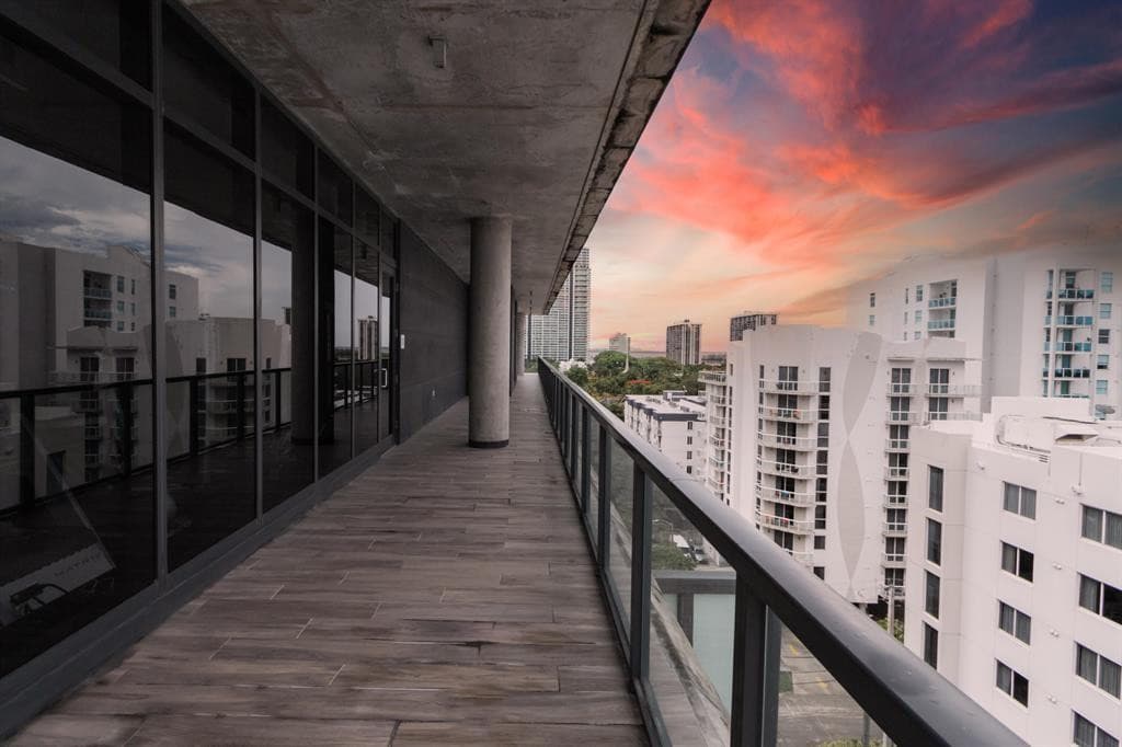 201 SW 17th Road 602, Miami, FL 33129 — photo 15 of 37